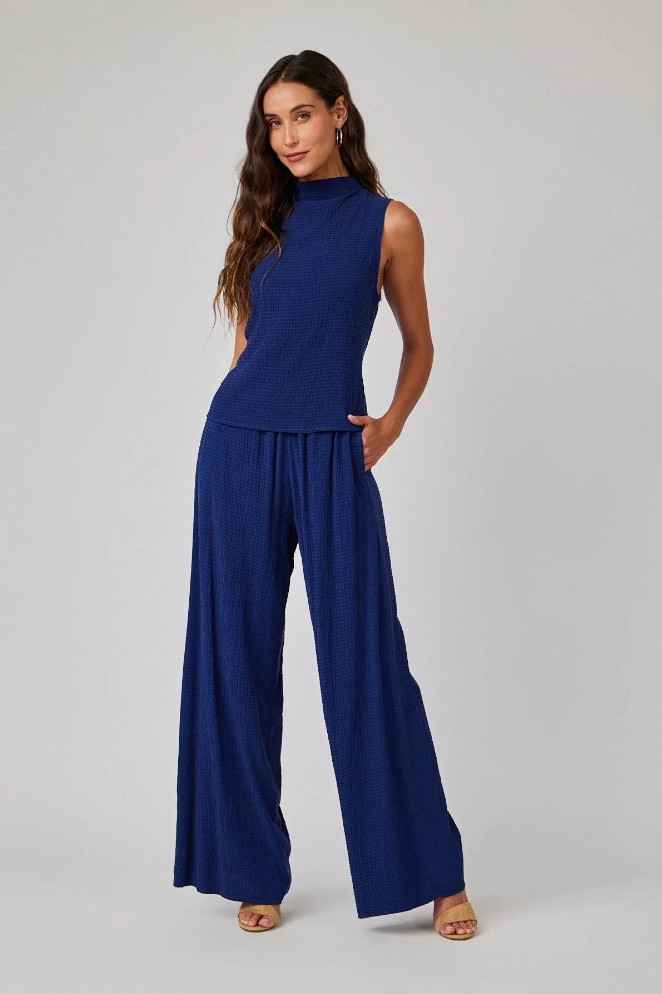 Clean Wide Leg Pant