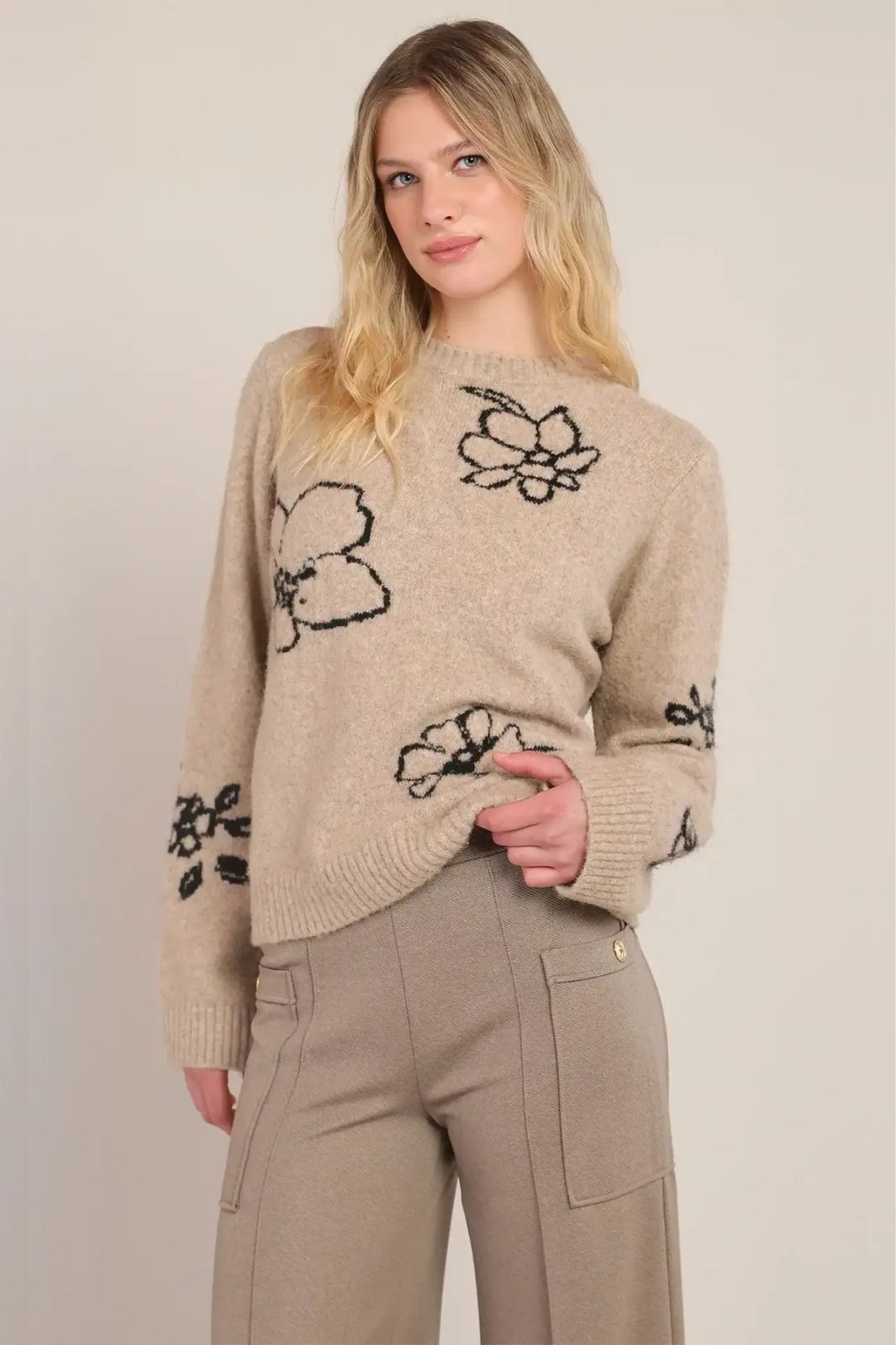 Flower Crewneck Sweater