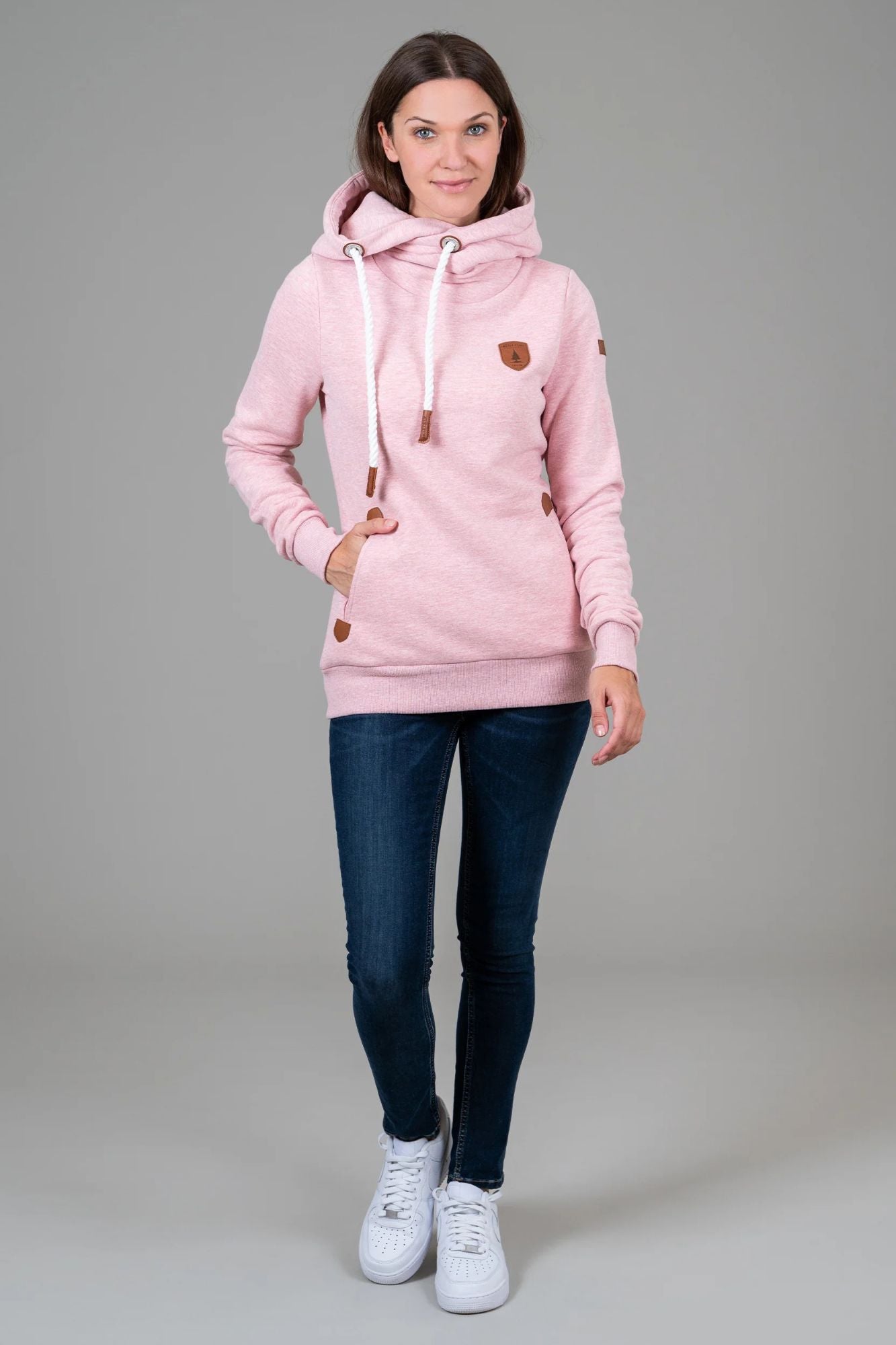 Artemis Pullover Hoodie