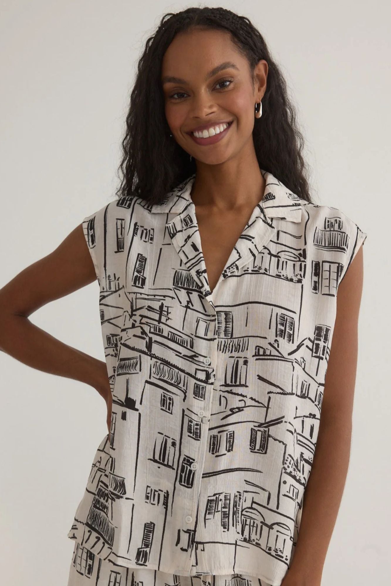 Capri Collar Cap Sleeve