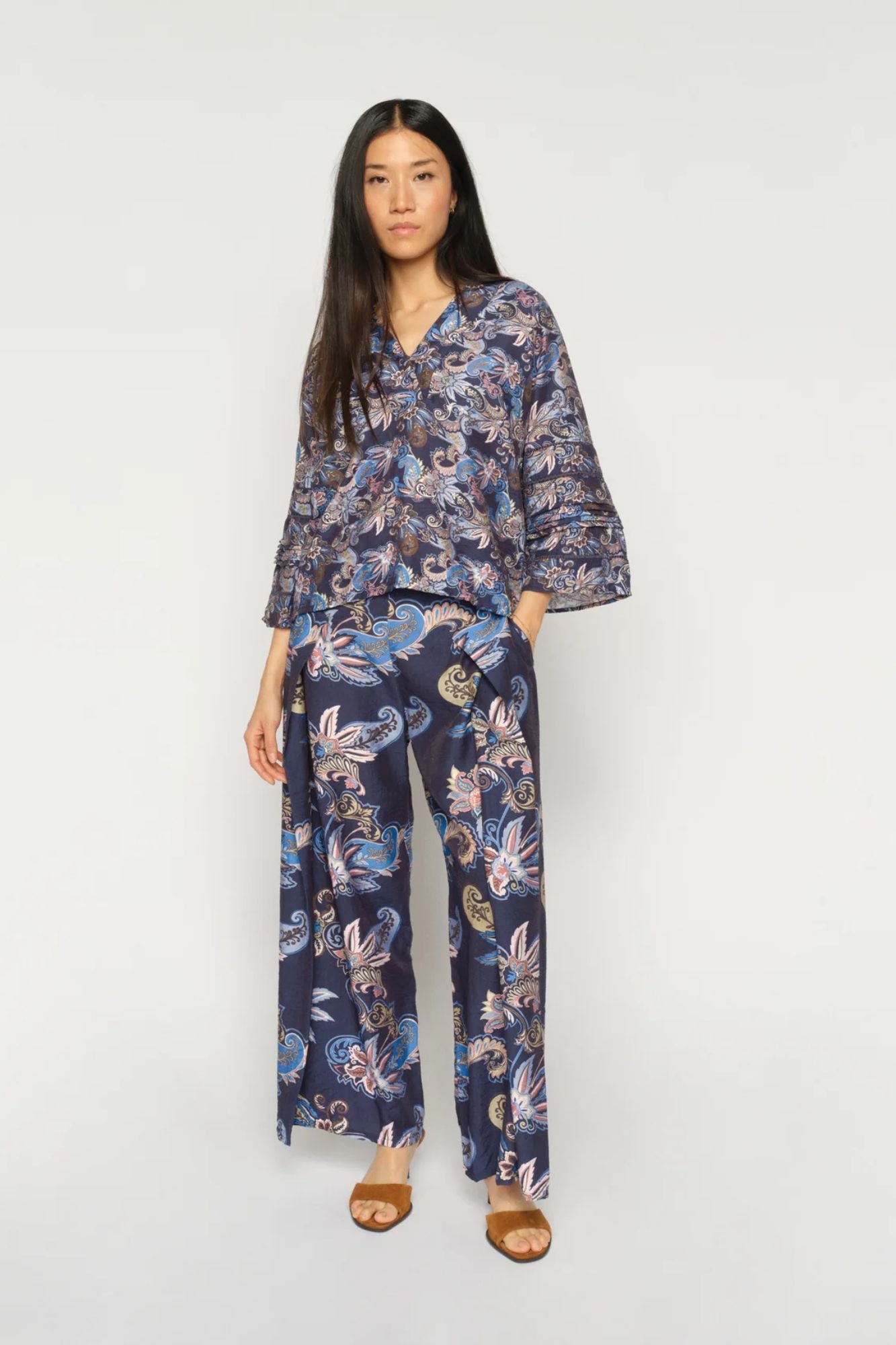 Zoke Paisley Pant