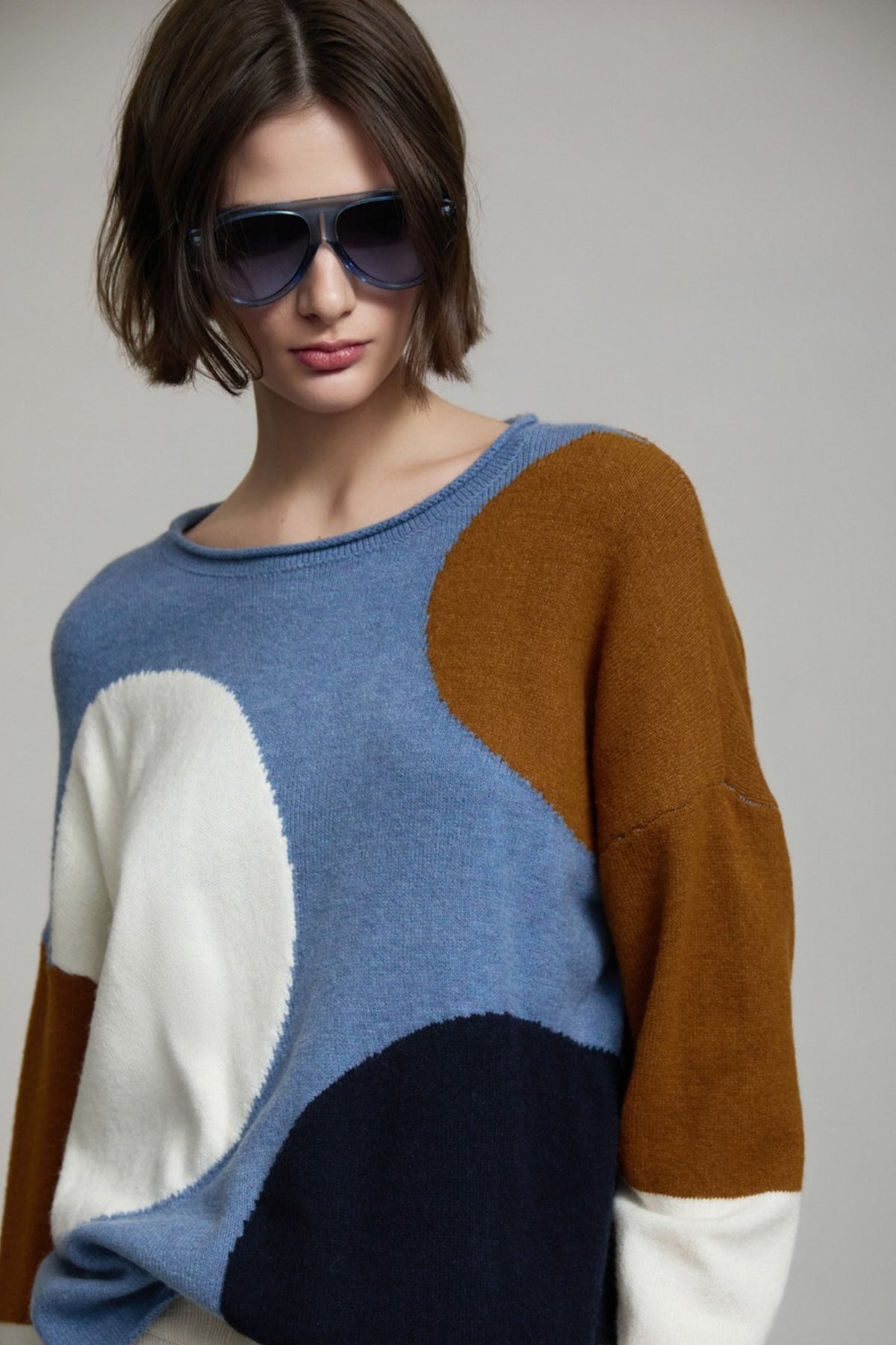 Semi circle Sweater