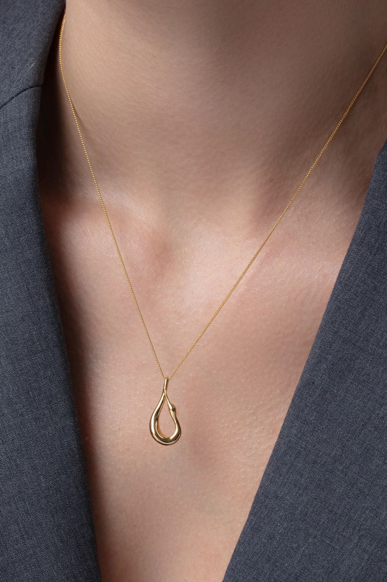 Mini Egret Pendant Necklace