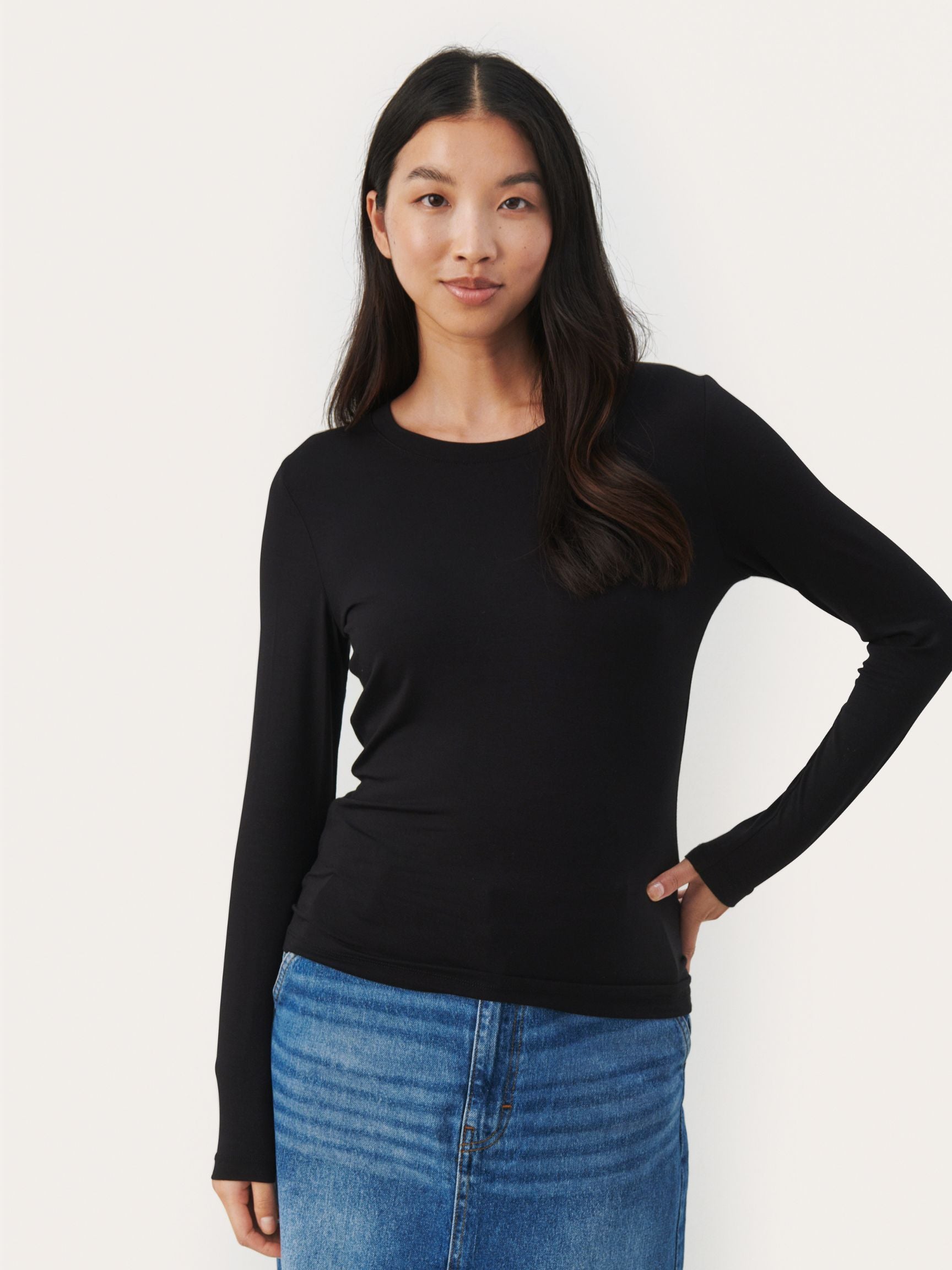 Emaja Long Sleeve