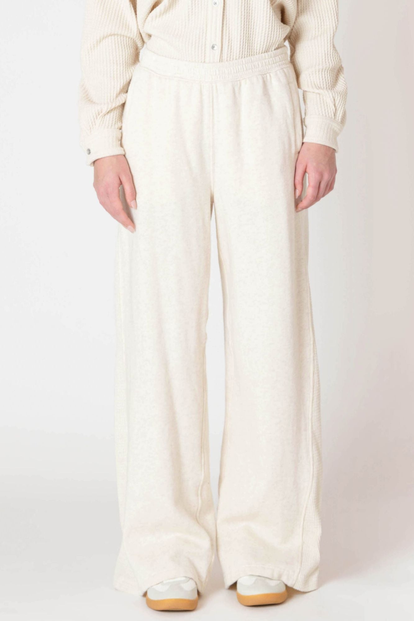 Wide Leg Jogger