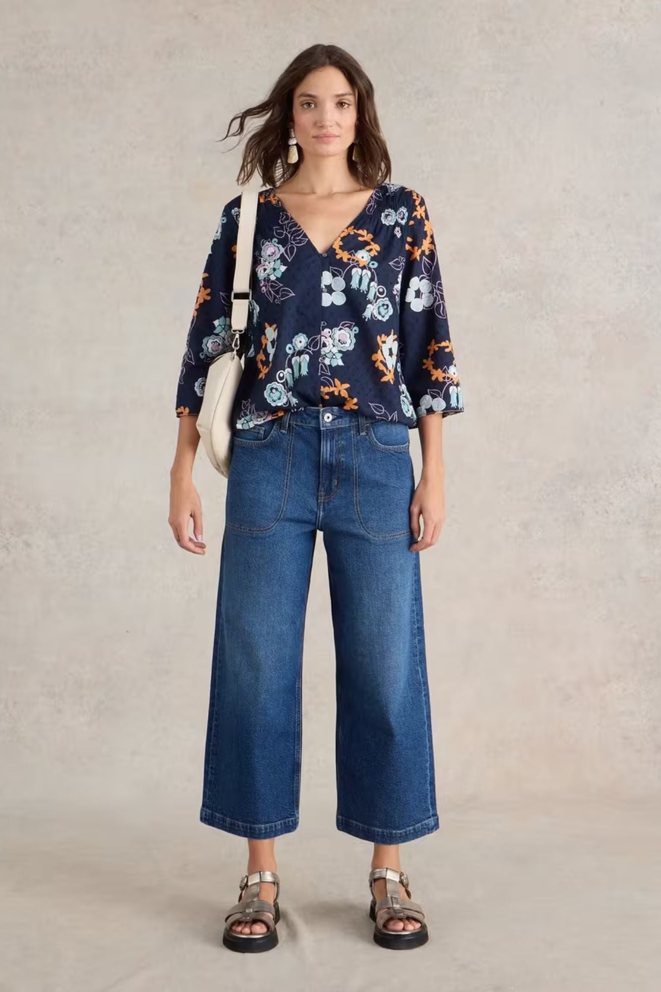 Tia Wide Leg Crop Jean