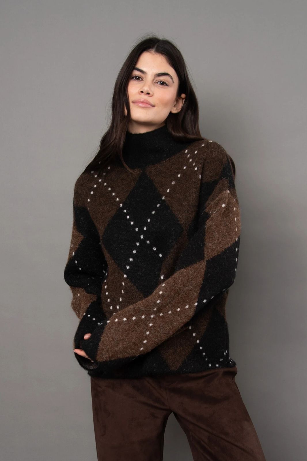 Amora Long Sleeve Mock Neck Pull-Over