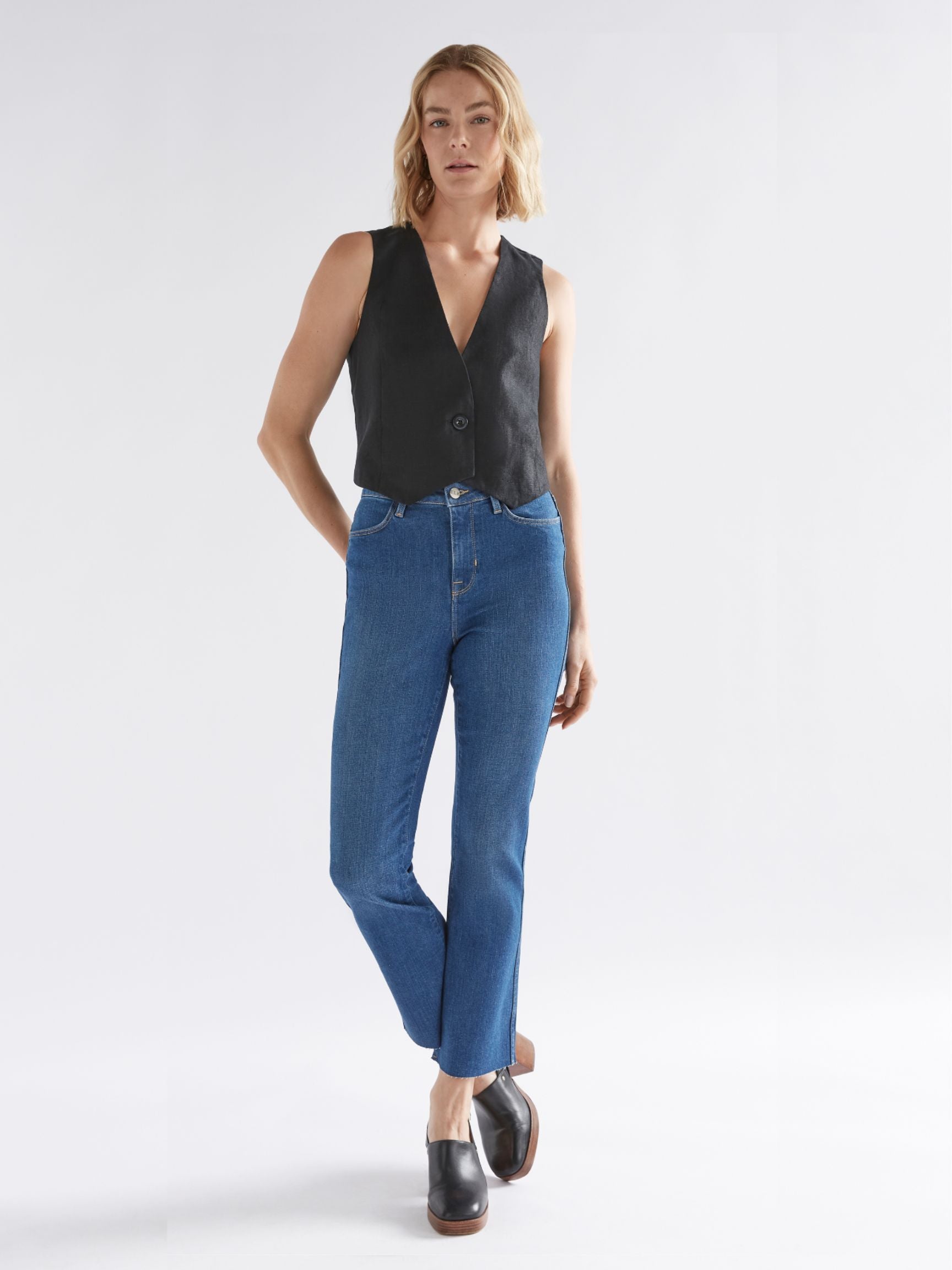 Ilona Vest