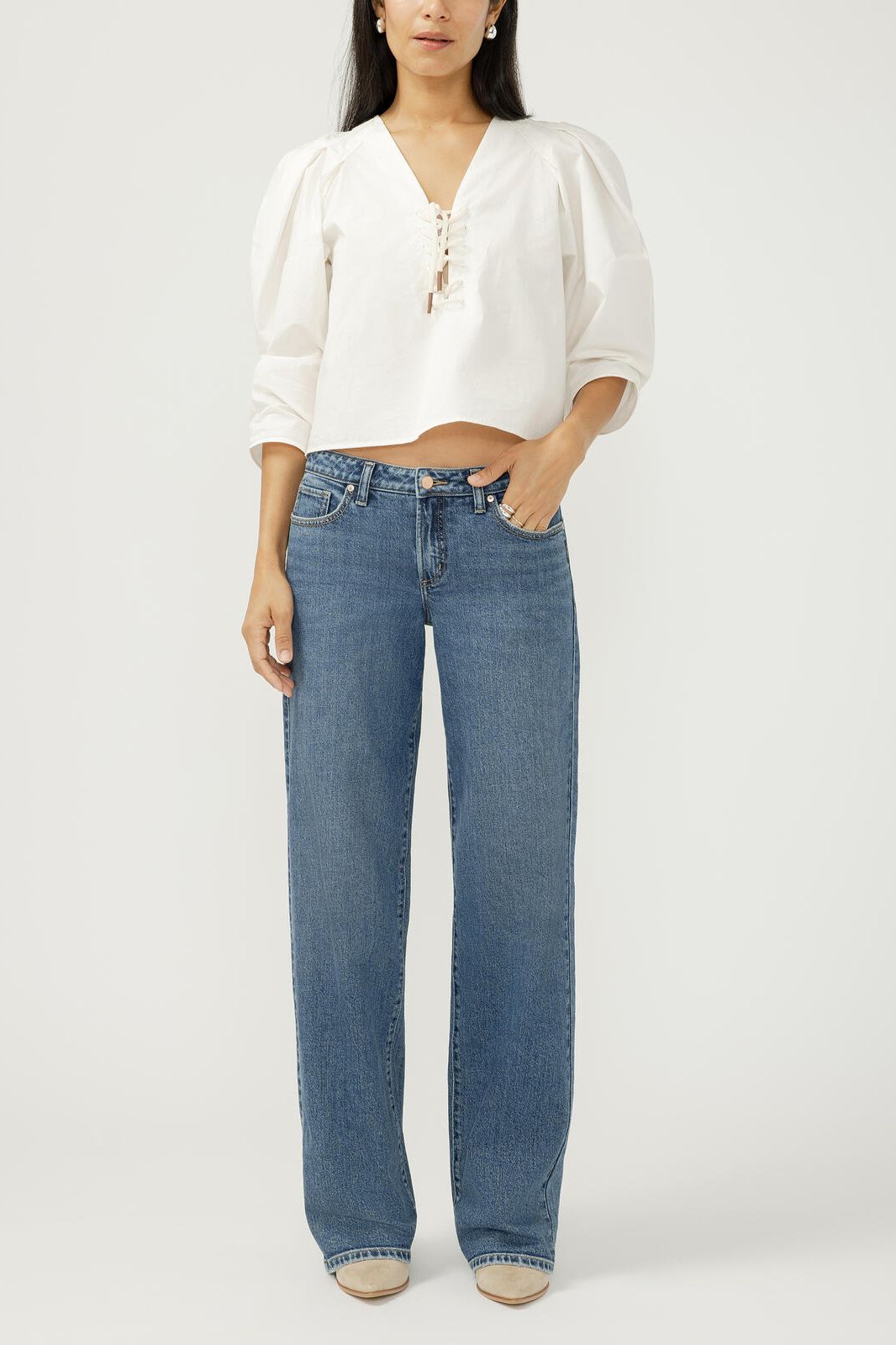Loose & Low Jean