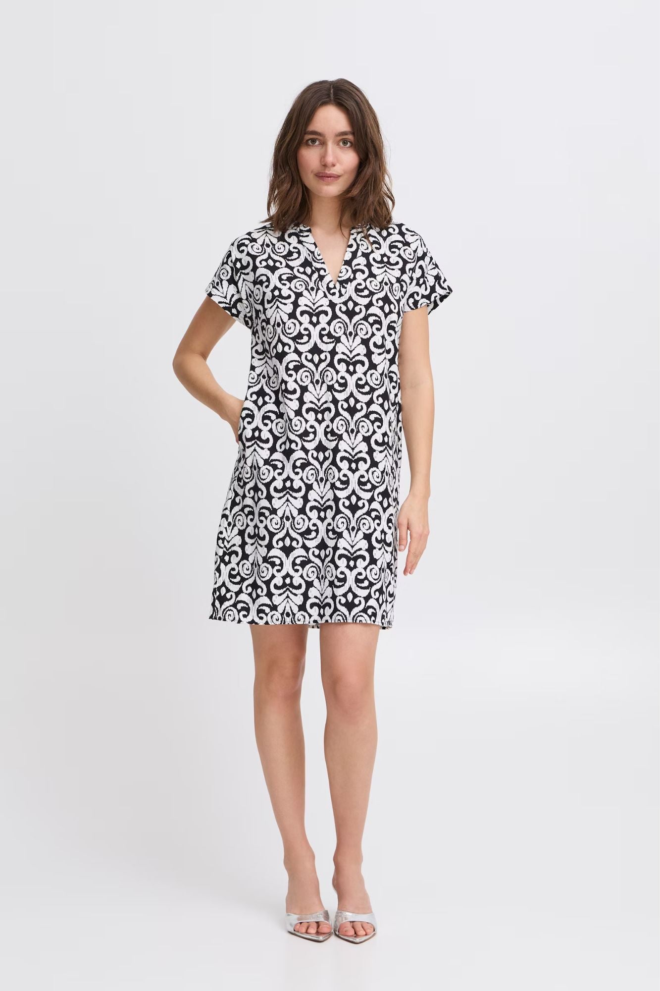 Falakka V Neck Dress