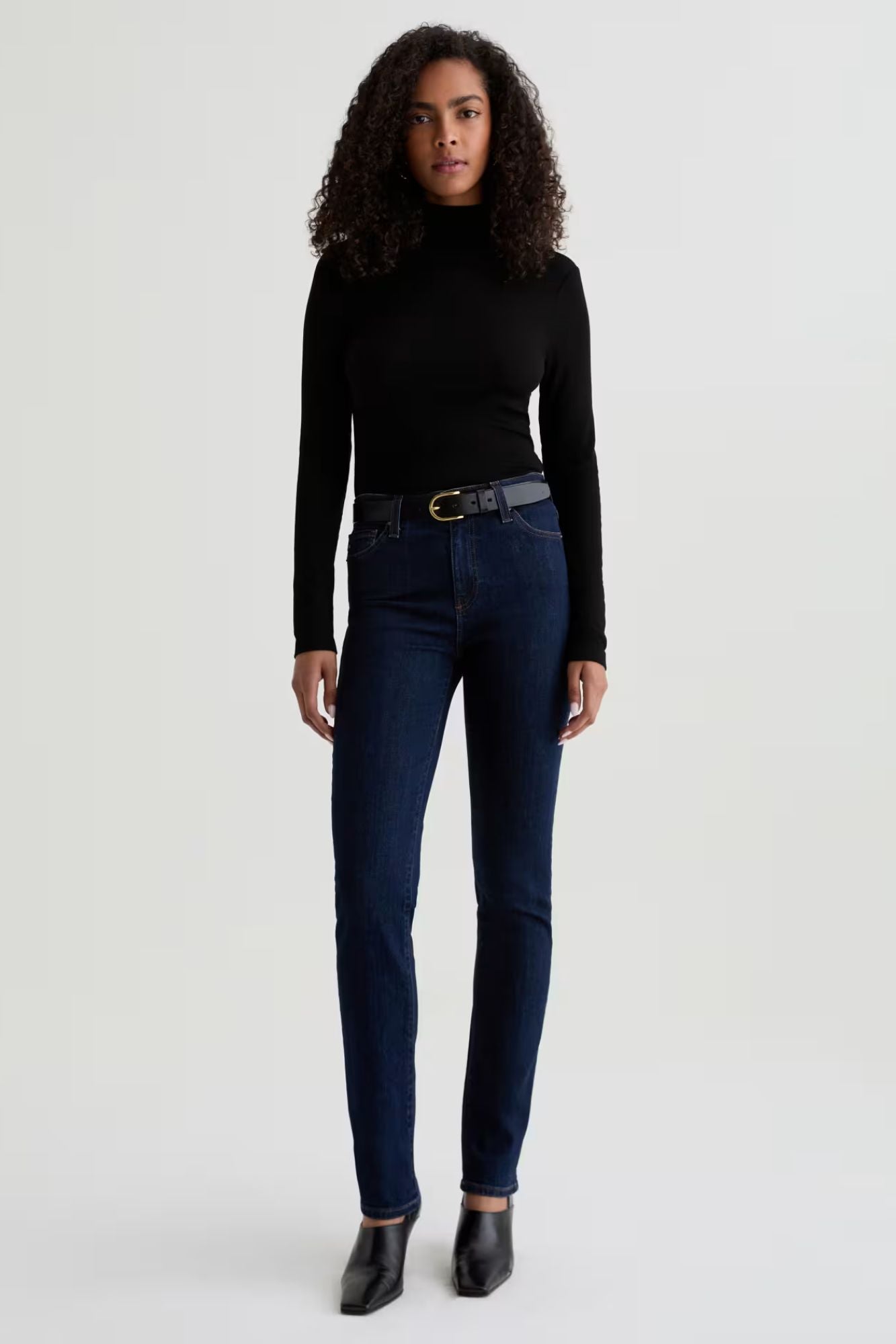 Mari Mid-Rise Slim Straight
