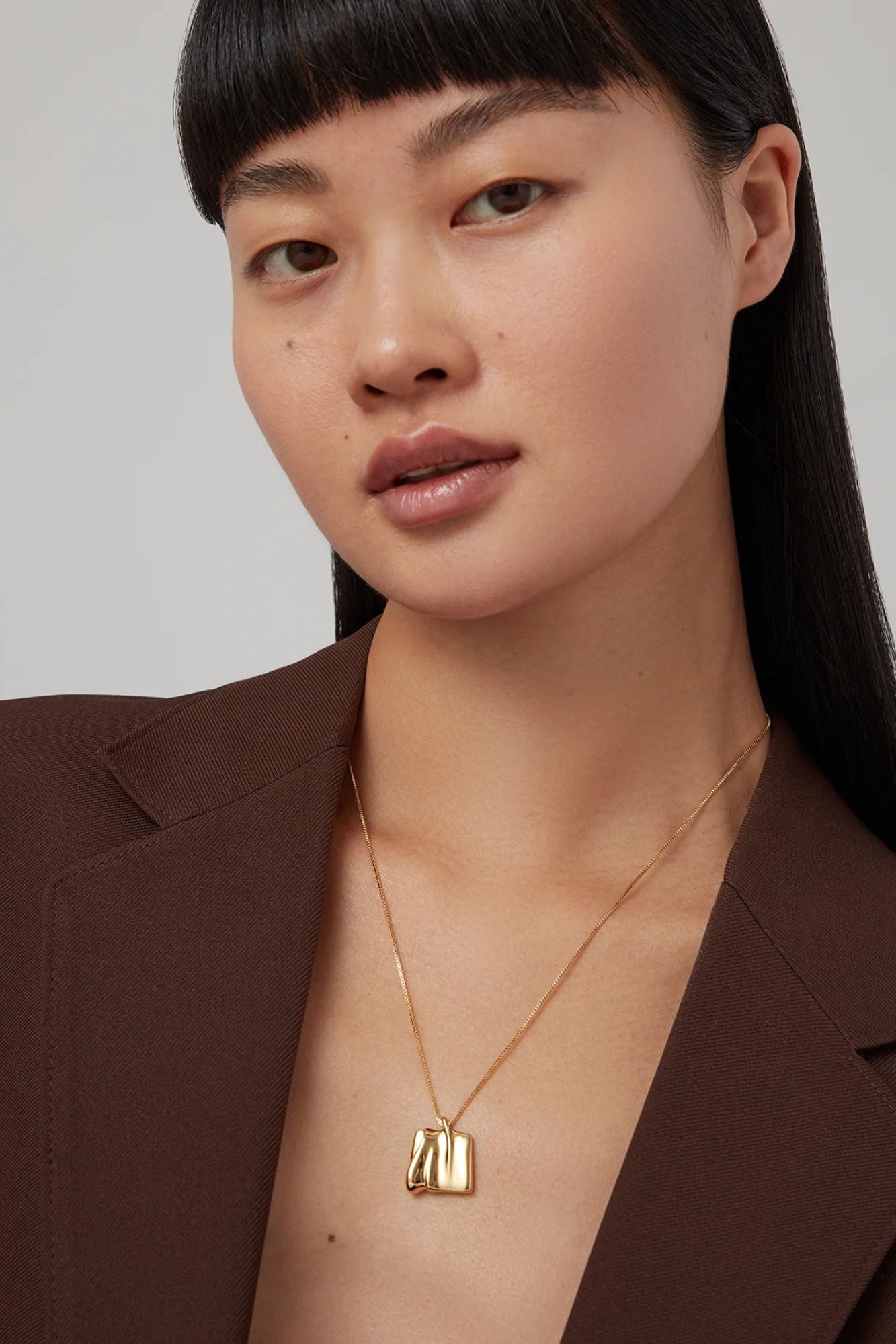 Small Sundra Pendant Necklace