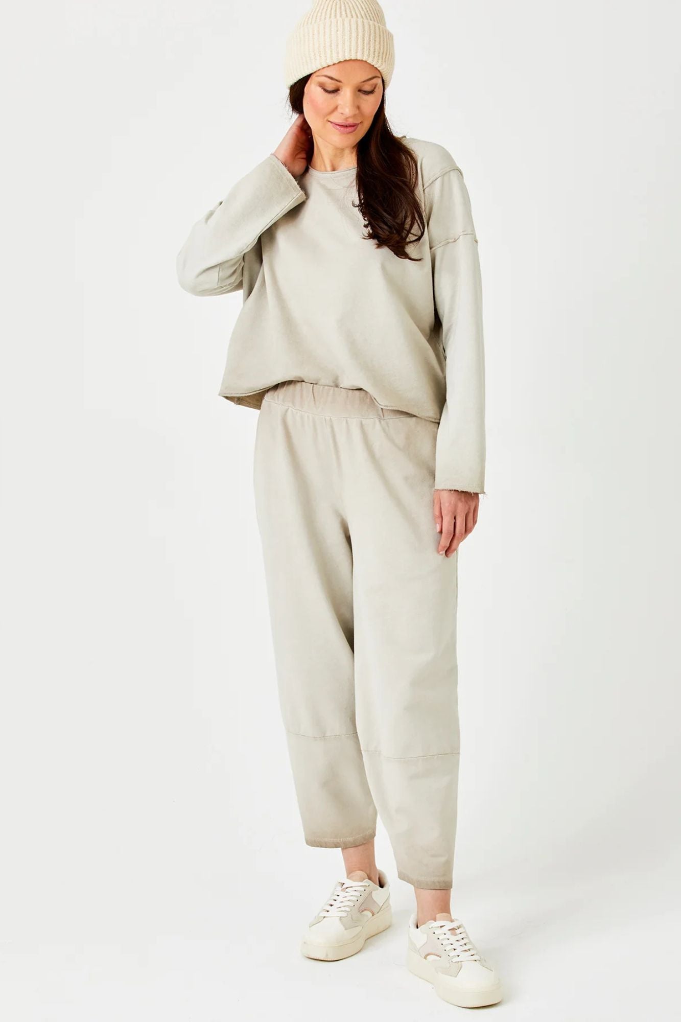 Jega Distressed Carrot Shape Joggers