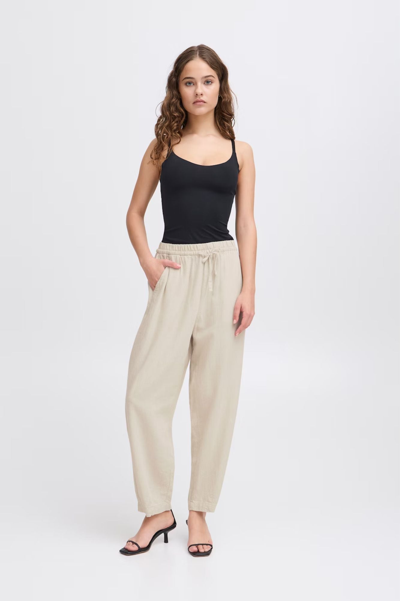 Linno Pant