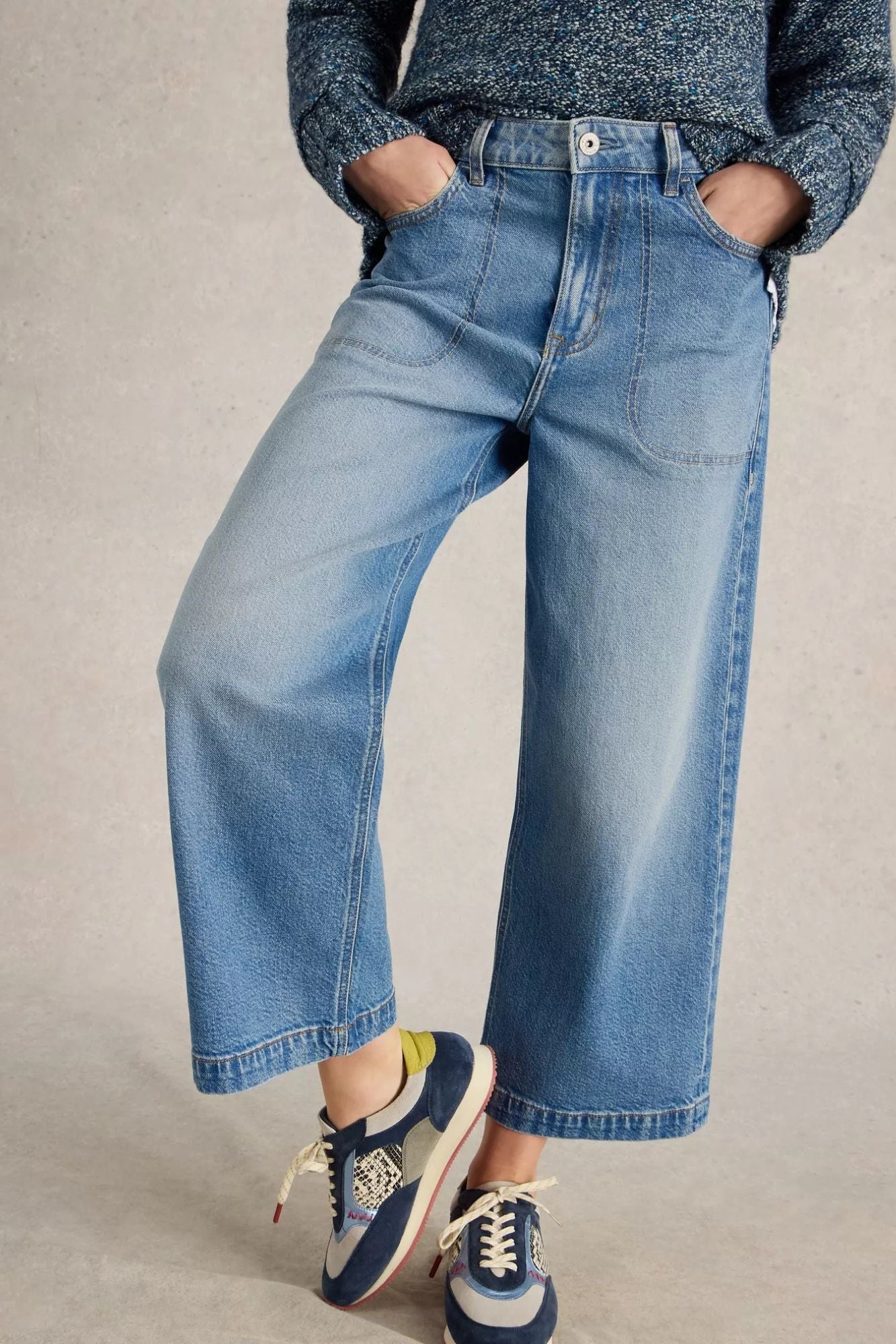 Tia Wide Leg Crop Jean