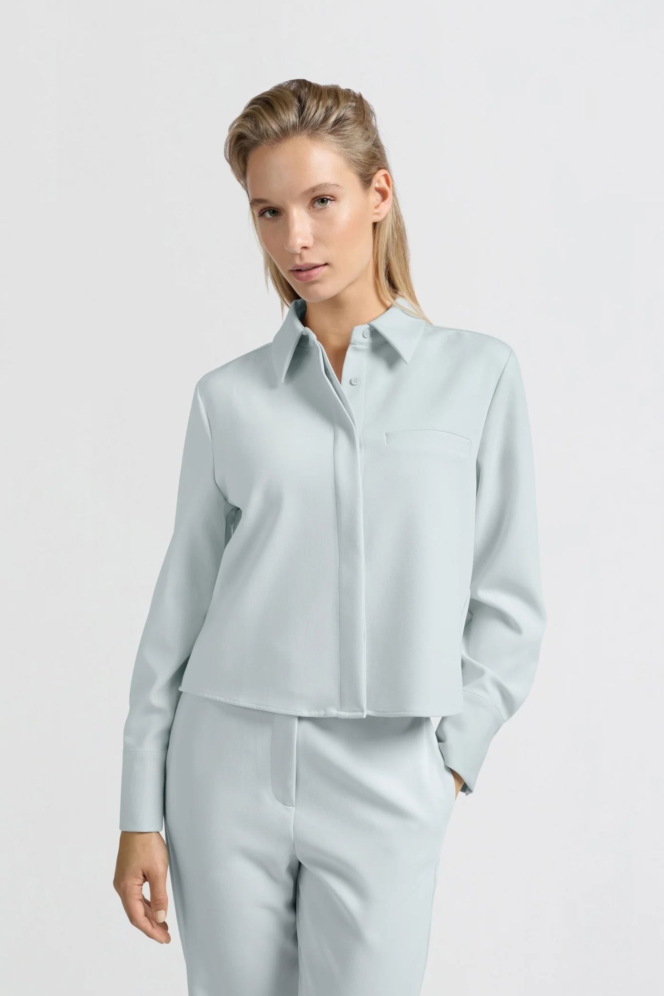 Raya Cropped Shirt