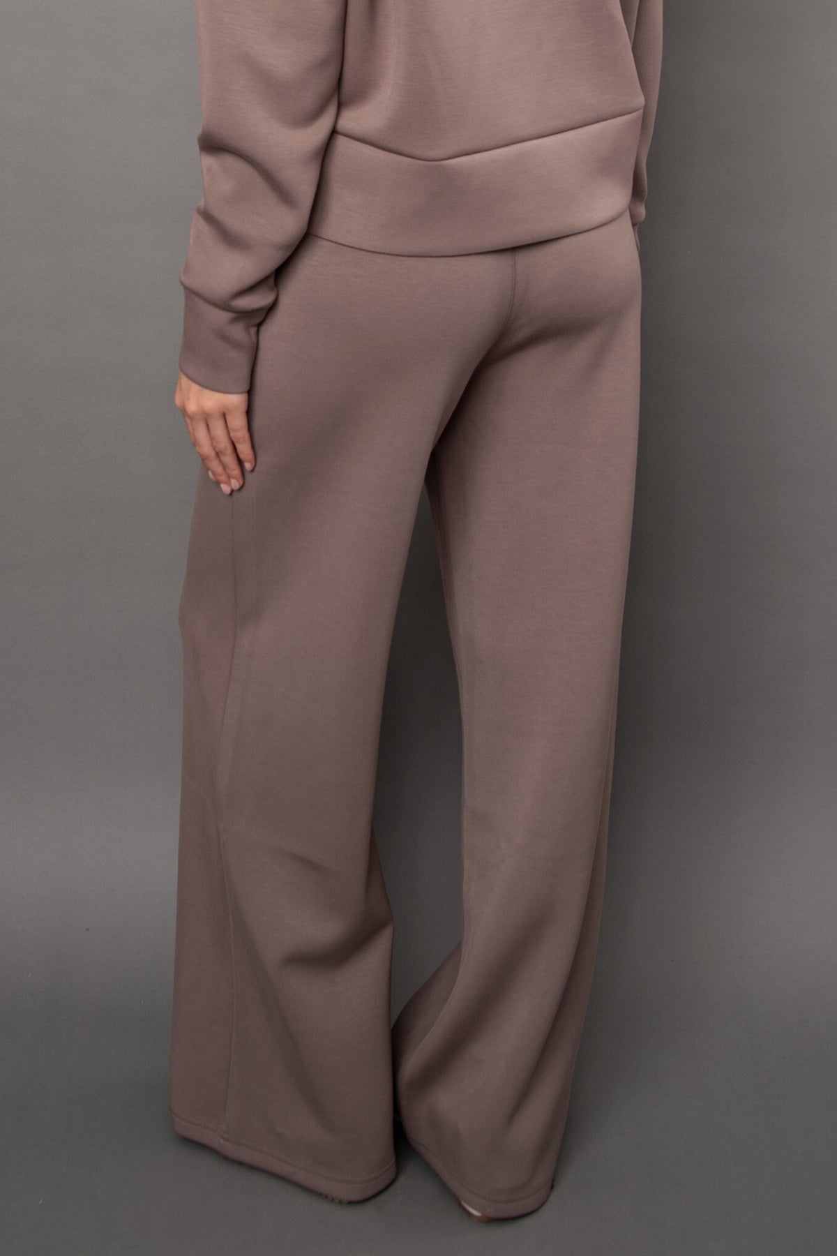 Erika Athletic Wide Leg Pant
