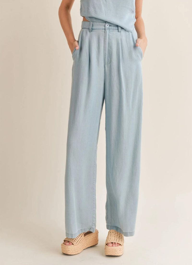 Soft Breeze Chambray Pant