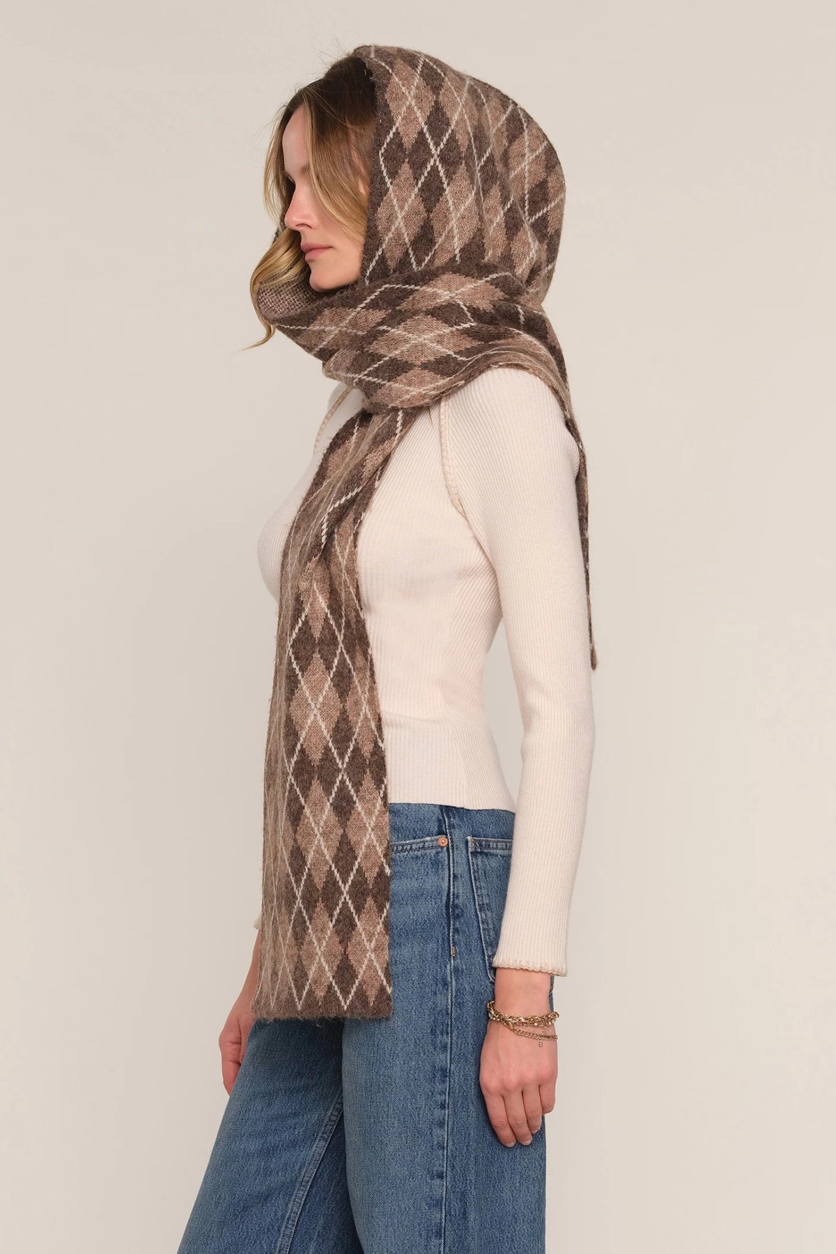 Carina Scarf