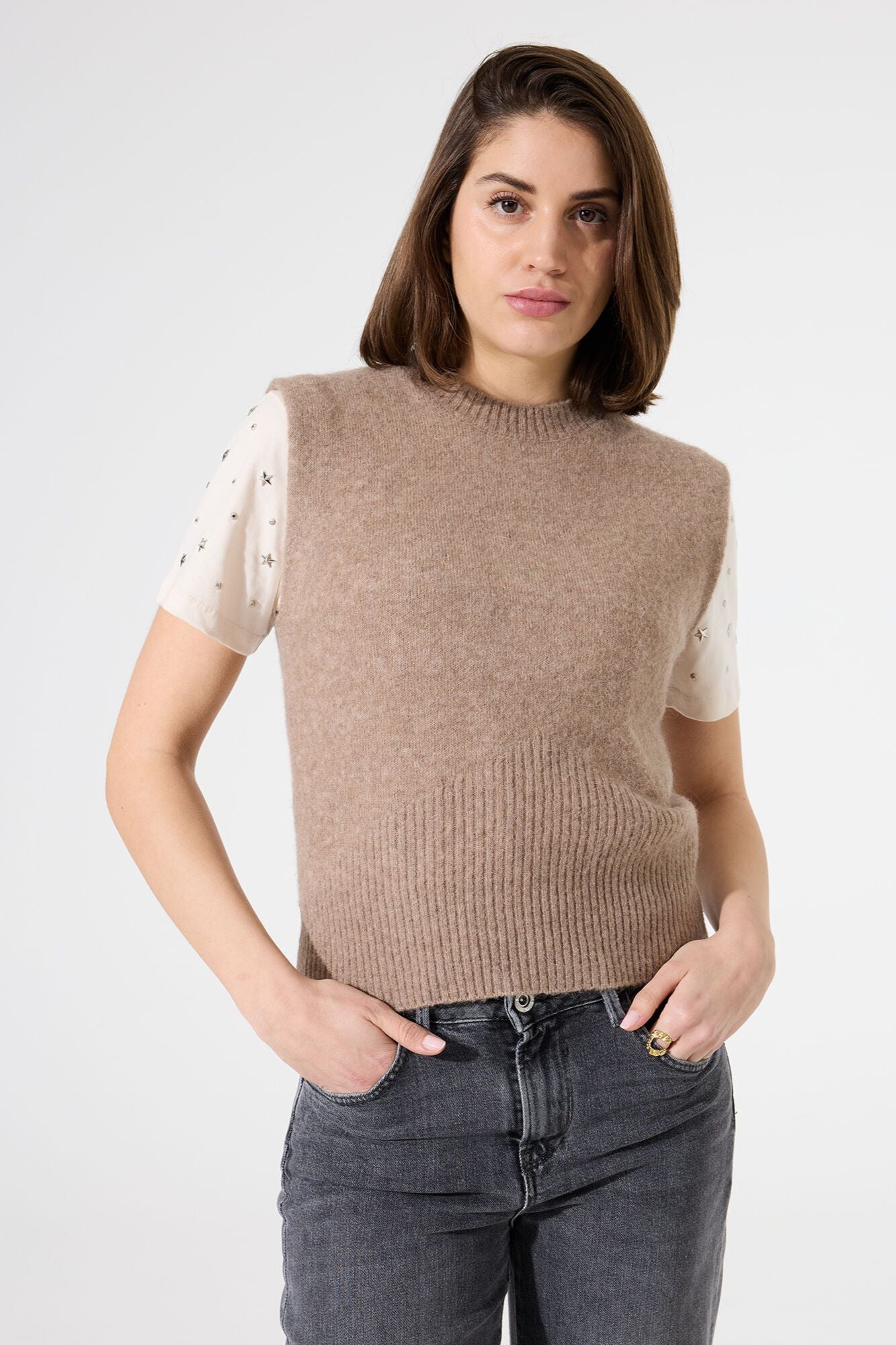 Tarry Vest