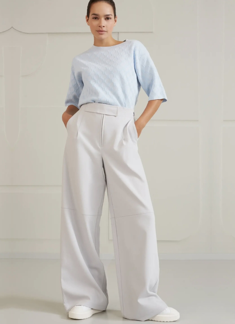 Pantalon à jambe large Sérieuse