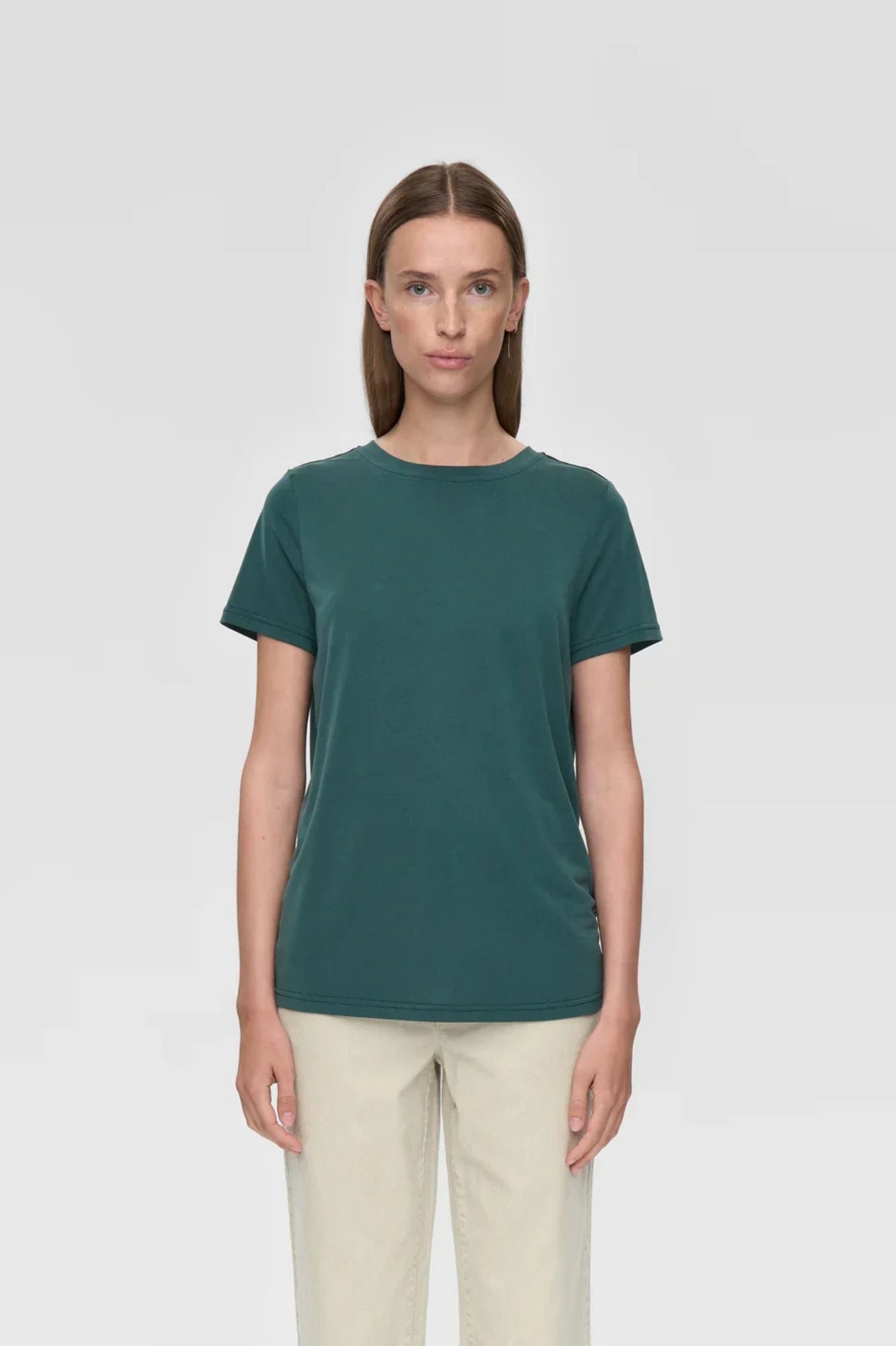 Rynah Tee