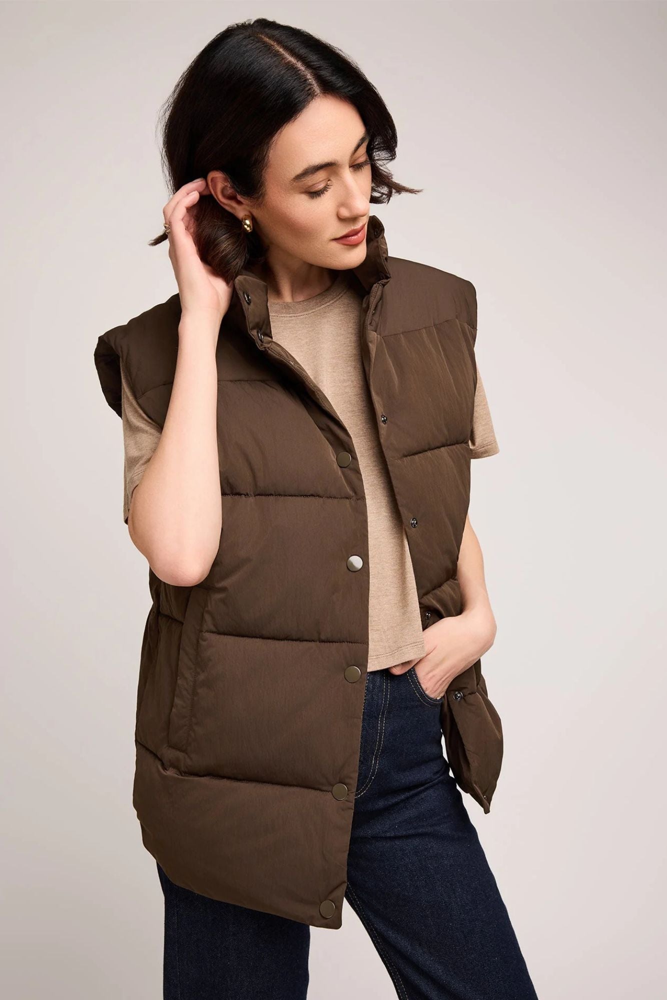 Nora Vest