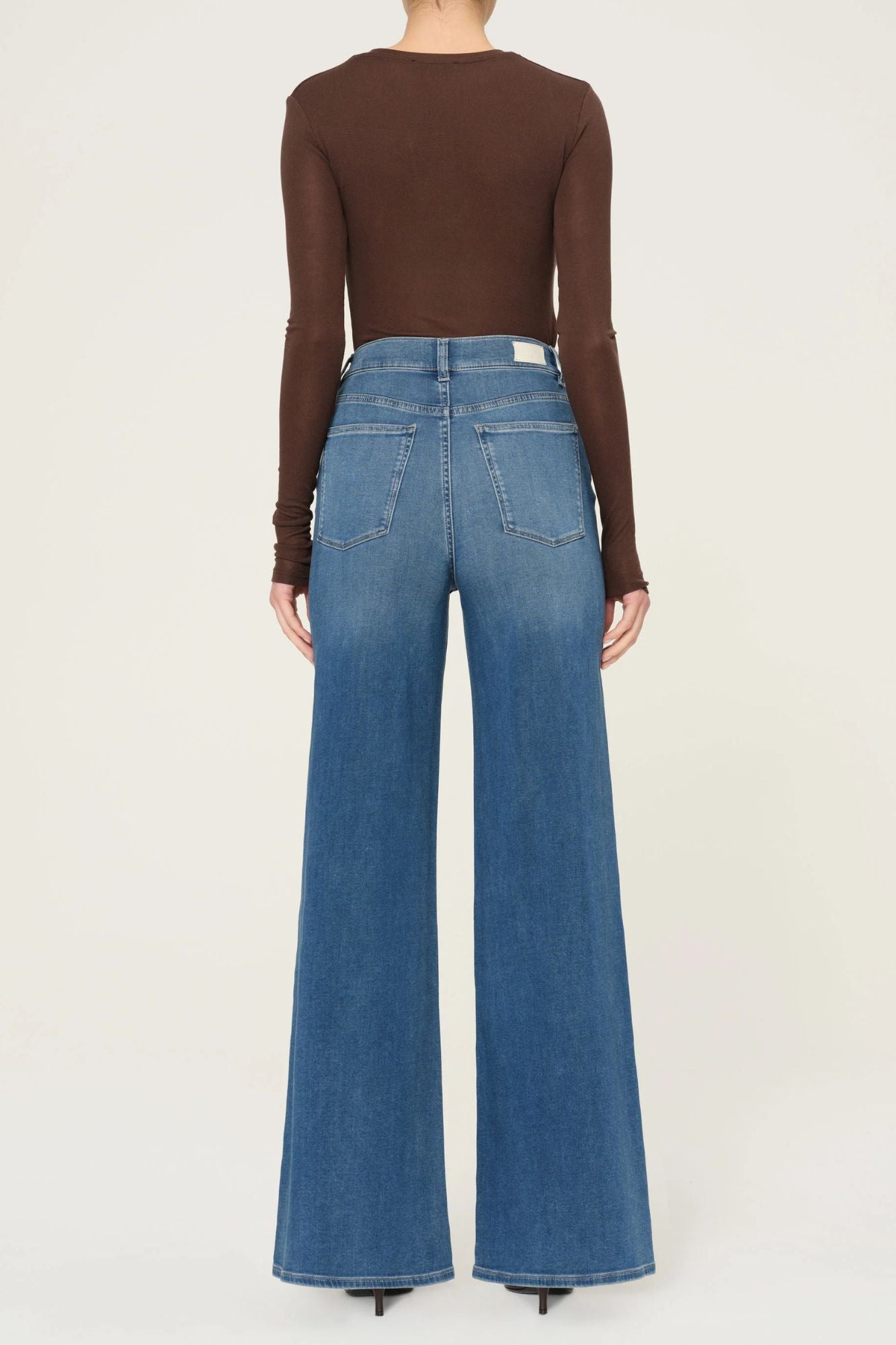 Hepburn Wide Leg  32"