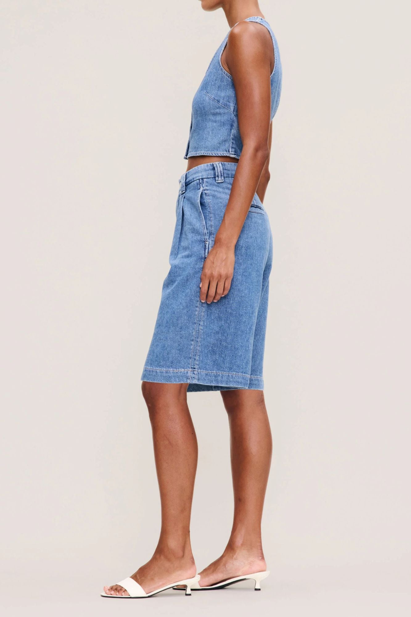 Hepburn Jean Short High Rise Pleated 12.5"