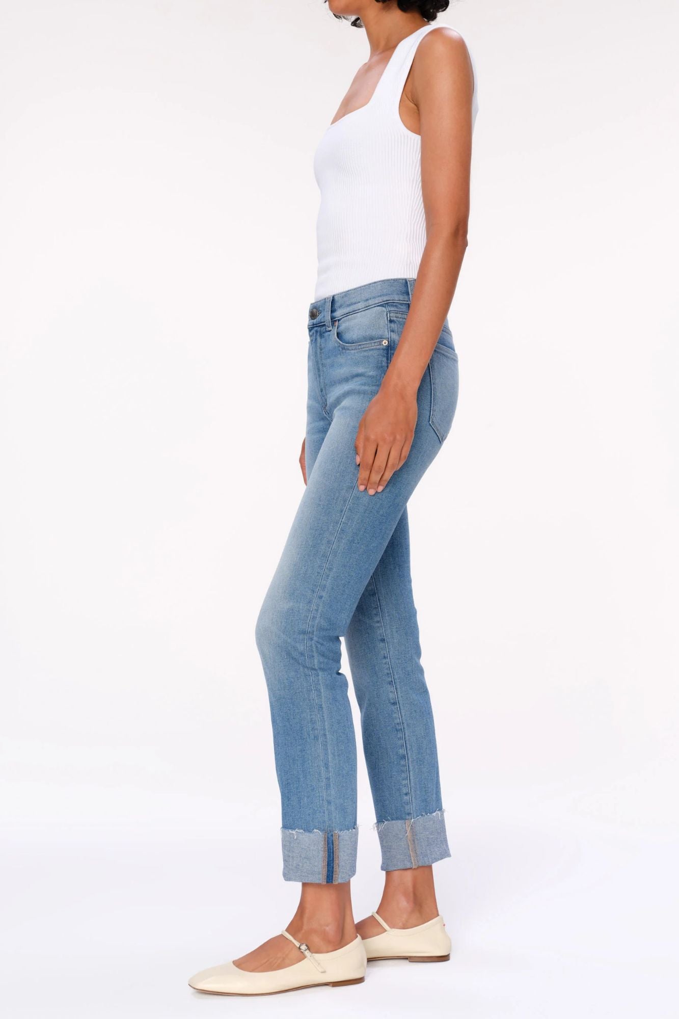 Mara Straight Mid Rise Instasculpt Ankle