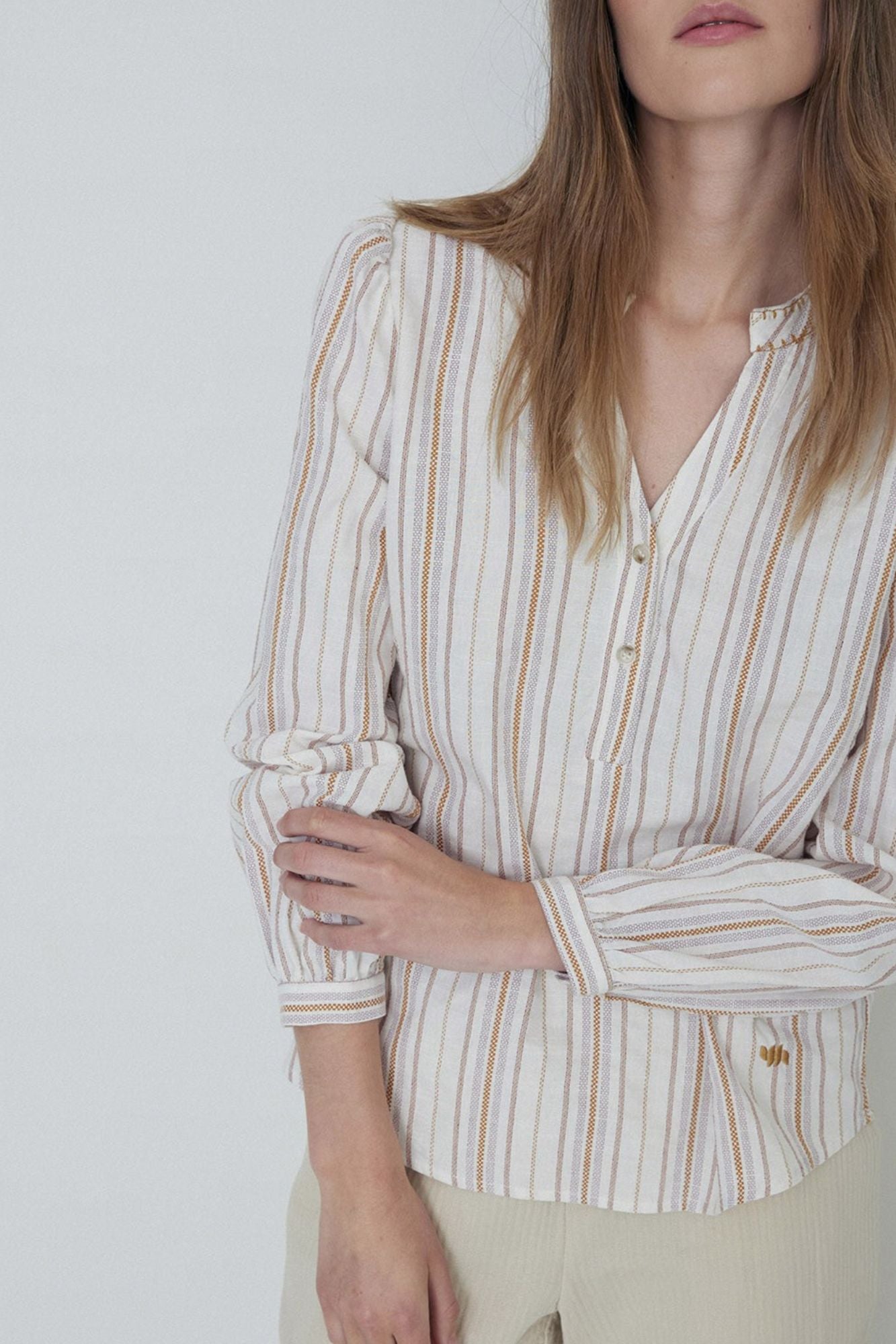 Aina Shirt