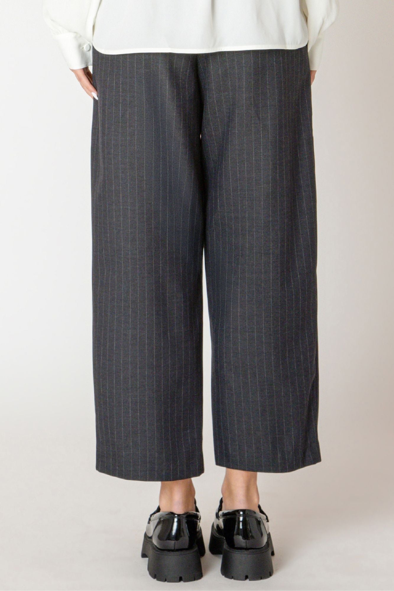 Button Hem Pant