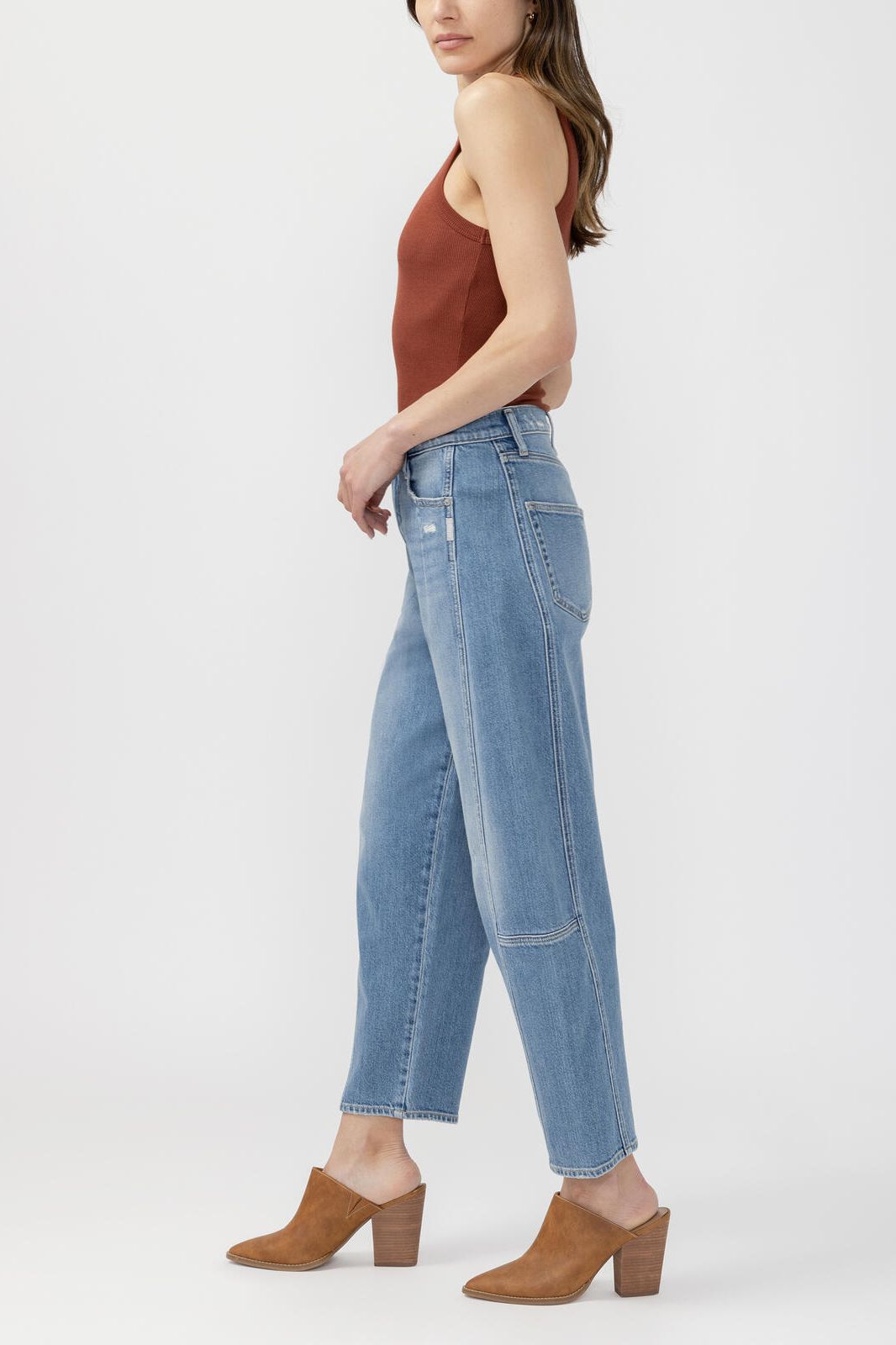 Slim Barrel Jean