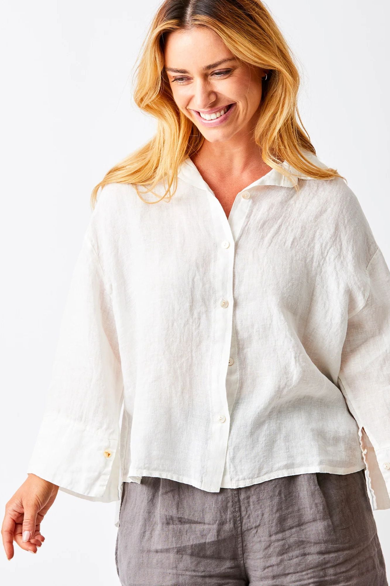 Lago Hi Lo Linen Shirt