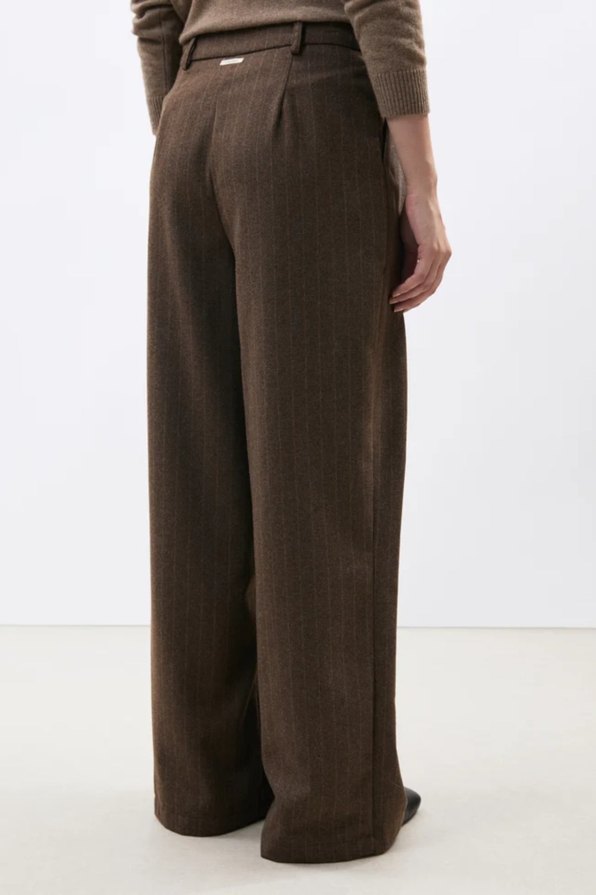 Kosaku Pant