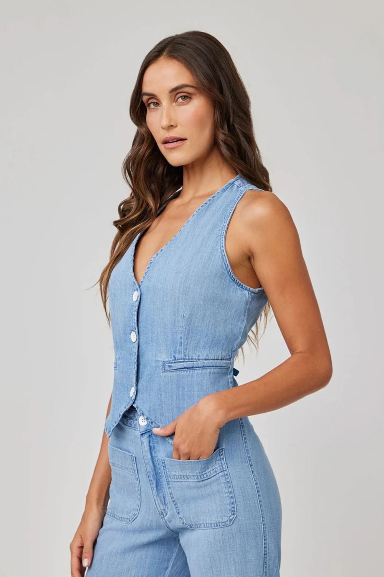 Wren Welt Pocket Vest