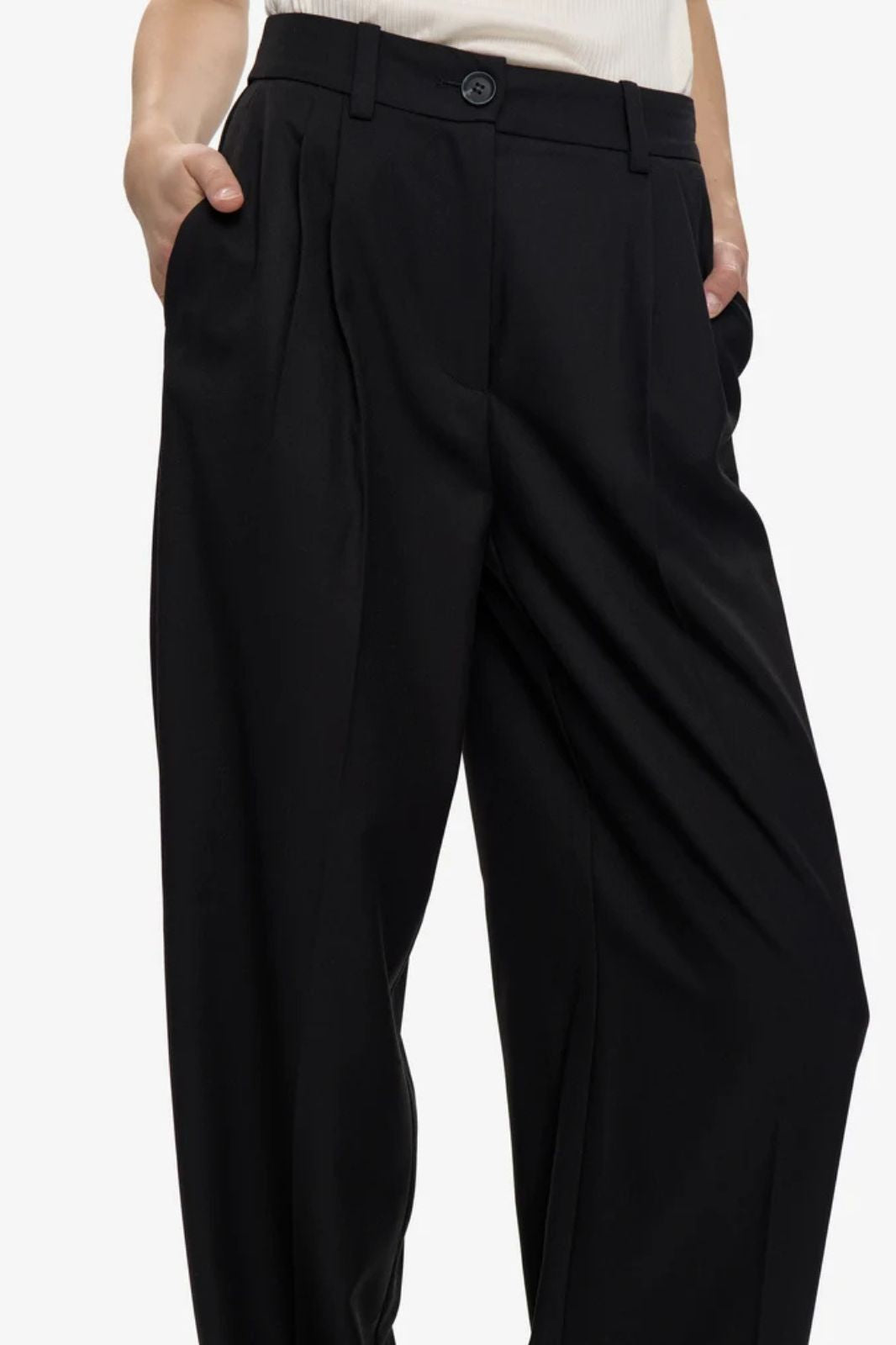 Chloe Pant