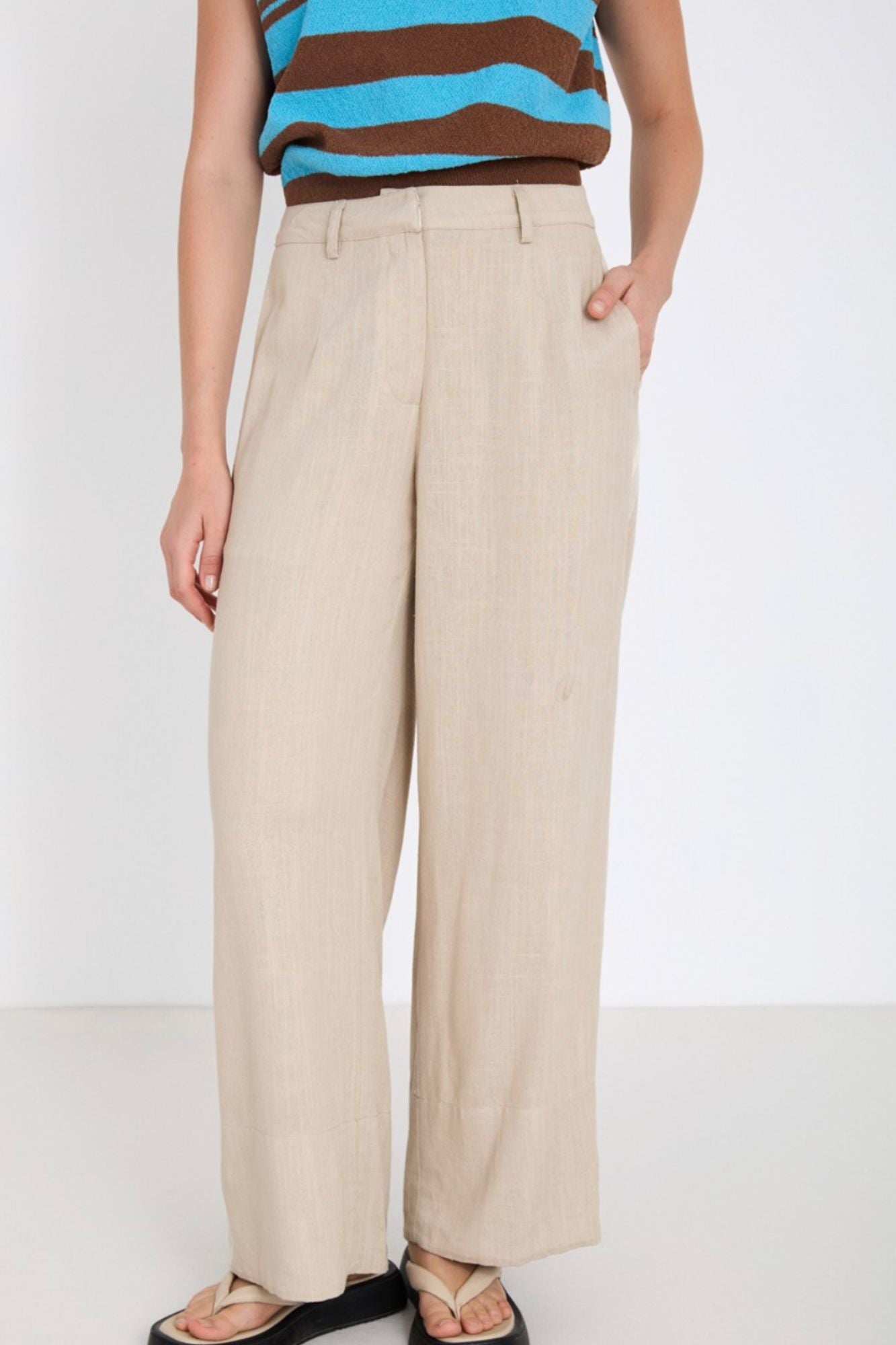 Linen Trousers with Contrast Detail