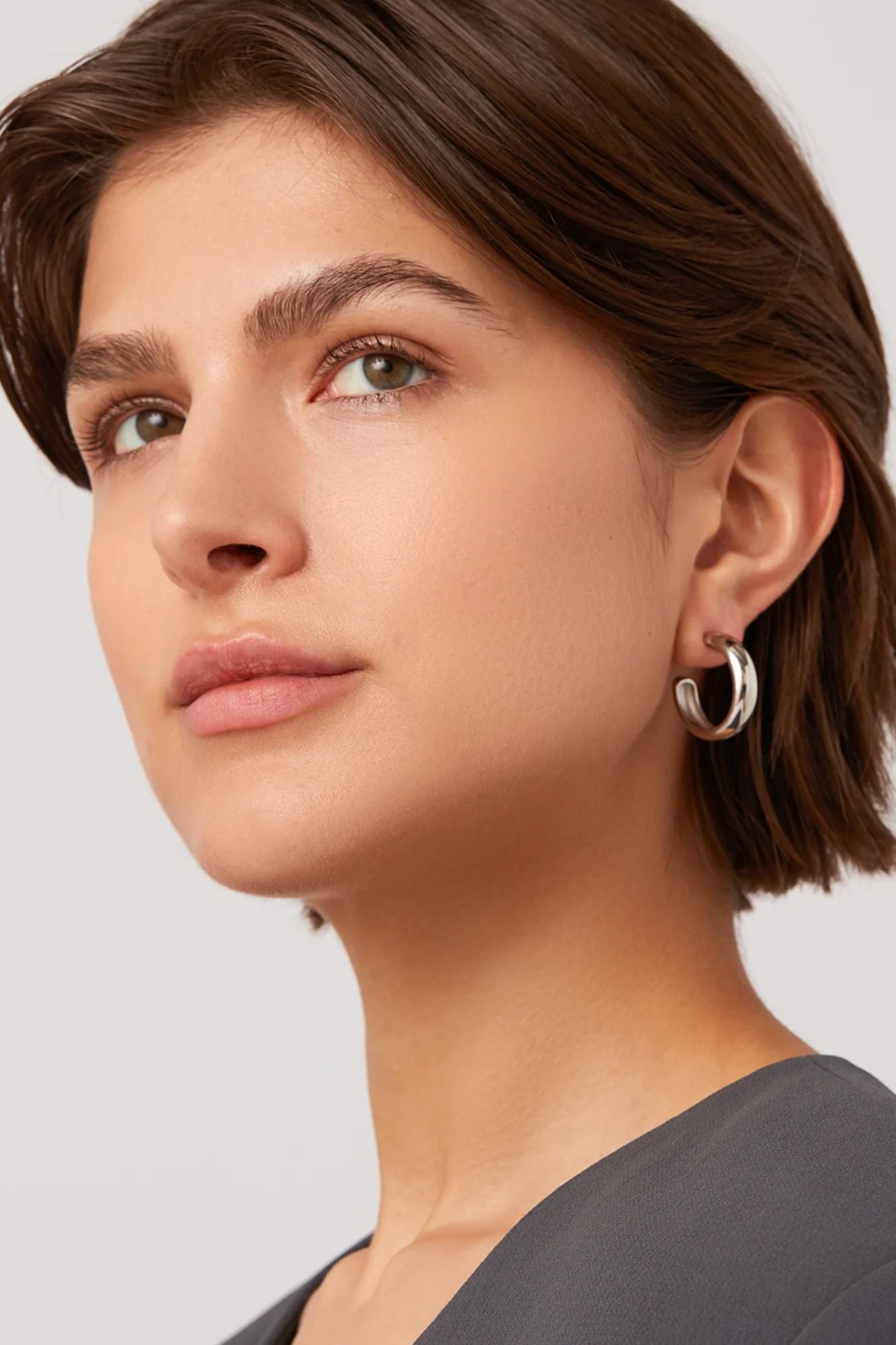 Staple Hoop Earrings - Medium