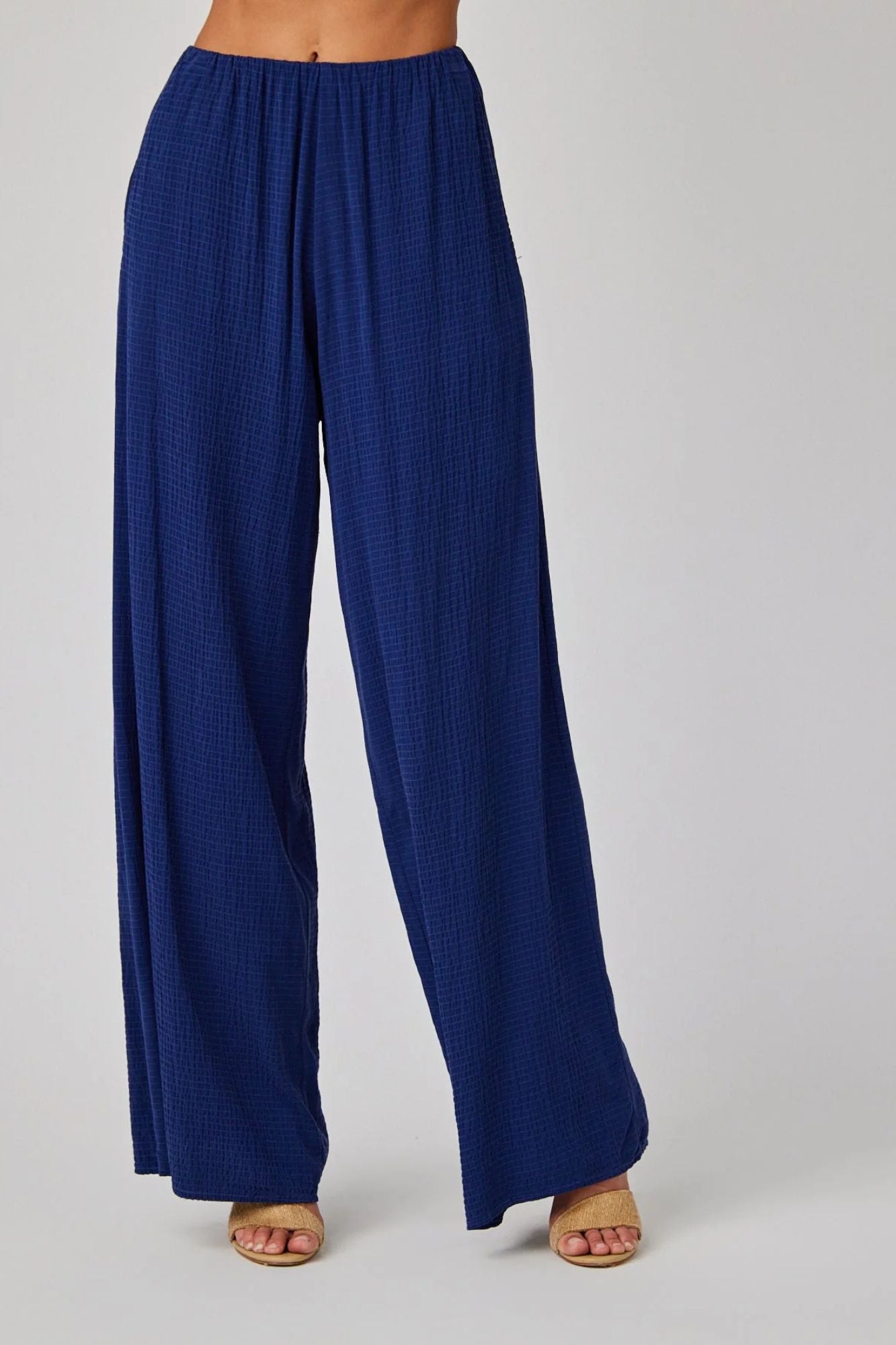 Clean Wide Leg Pant