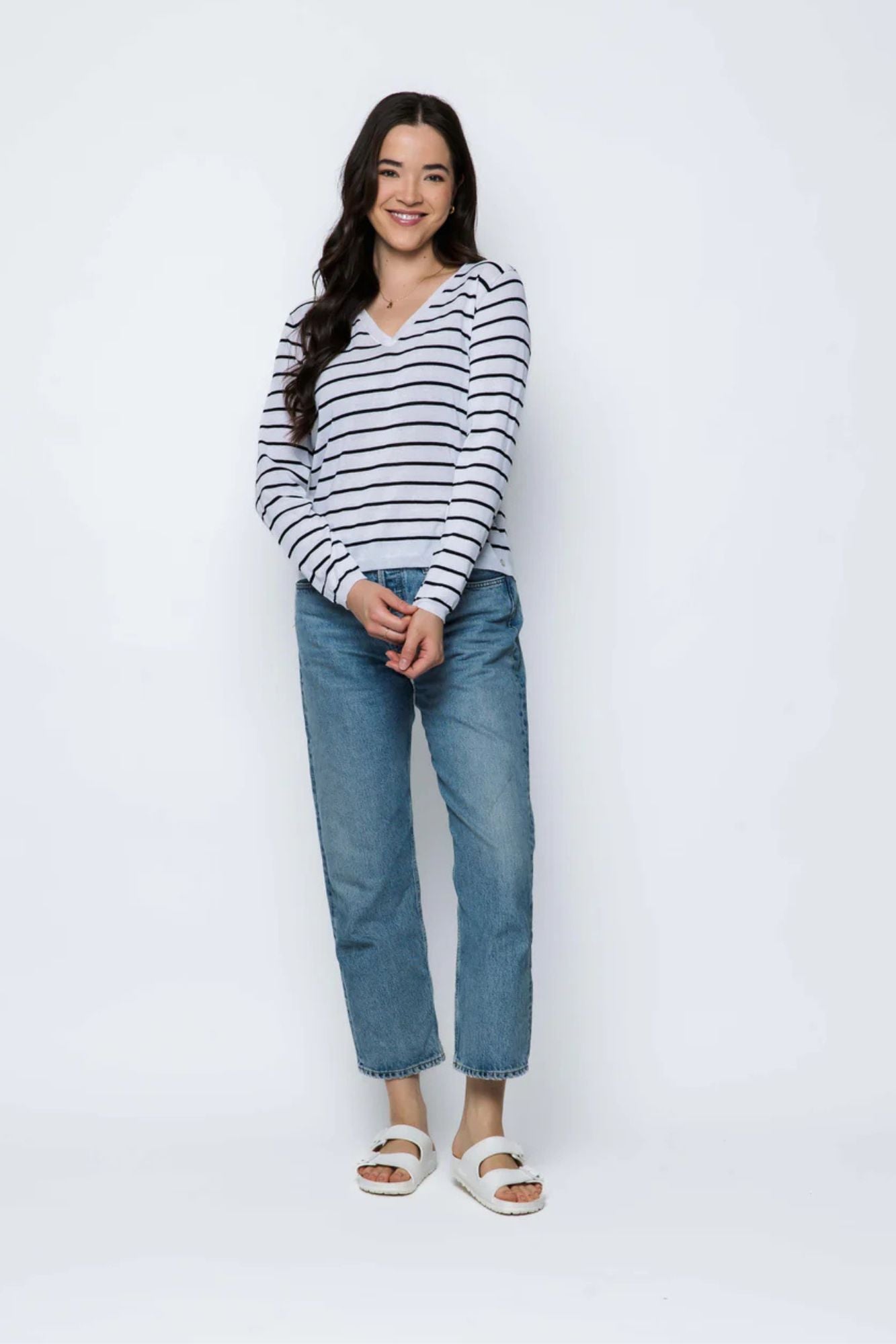 Janie-Tissue Knit V-Neck