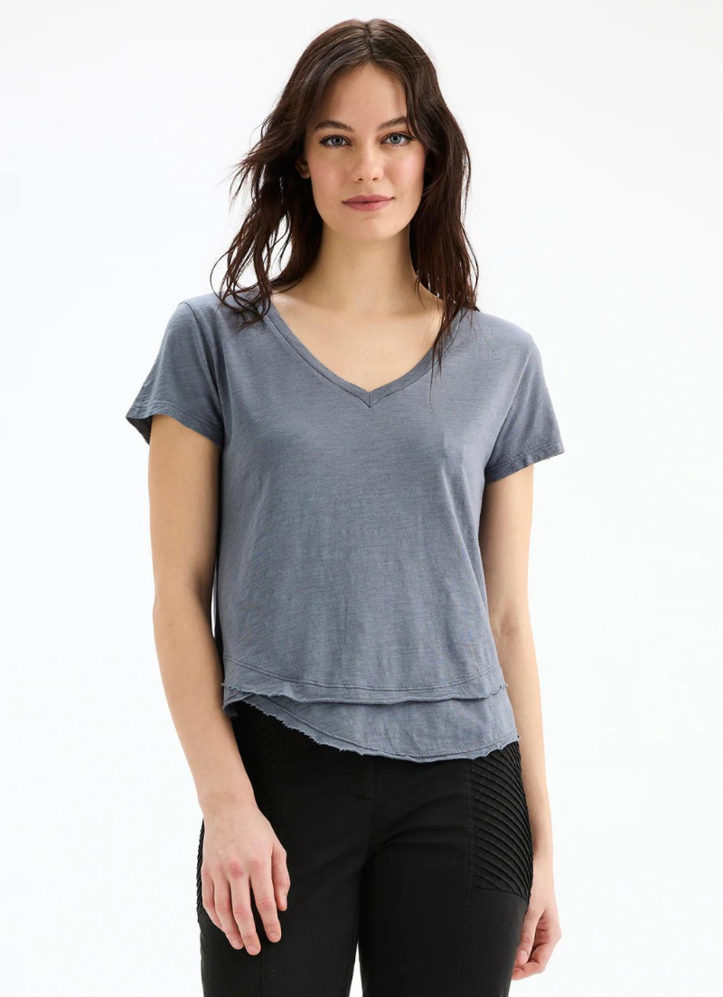 Ava T-shirt à col en V
