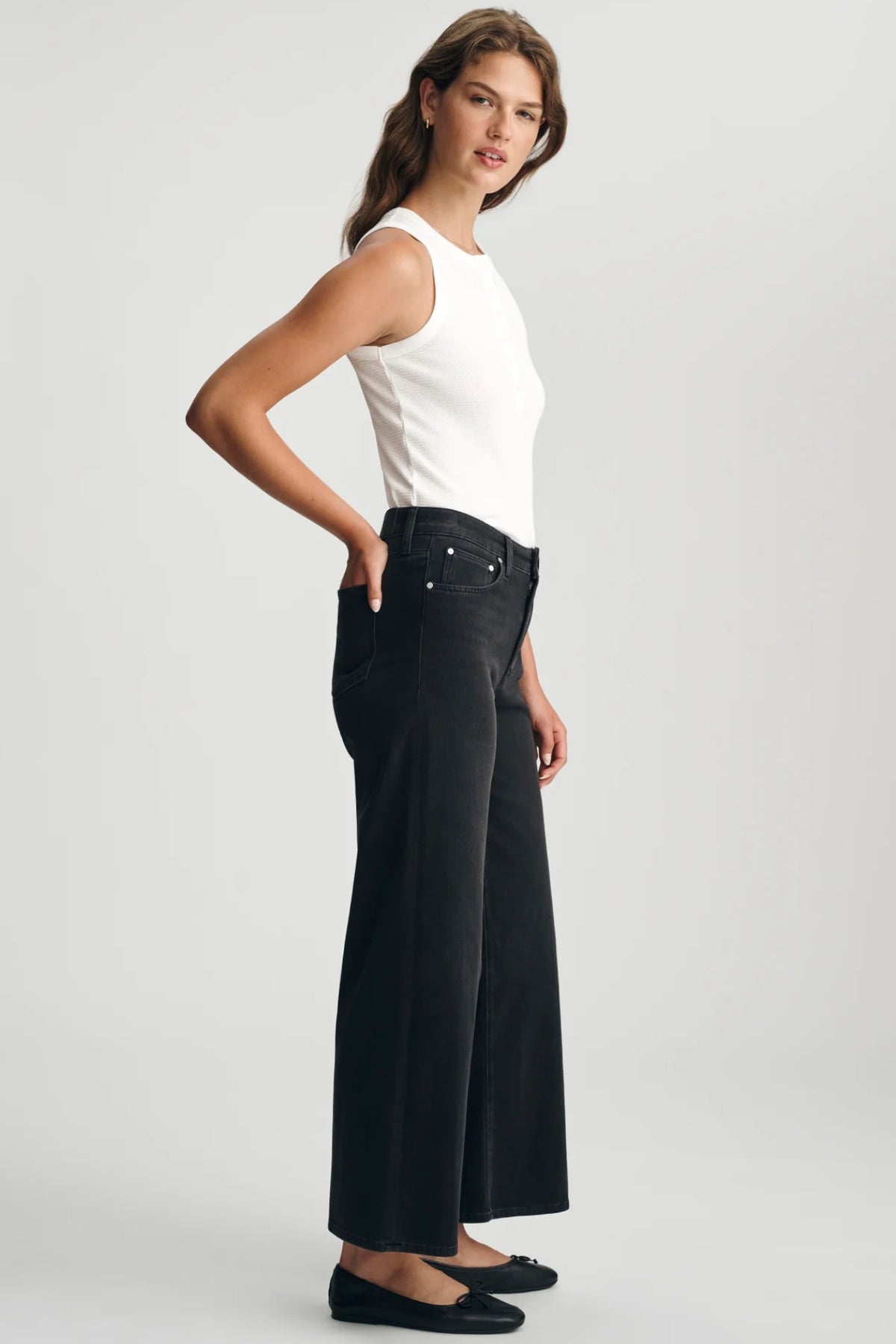 Paloma Mid Rise Wide Leg