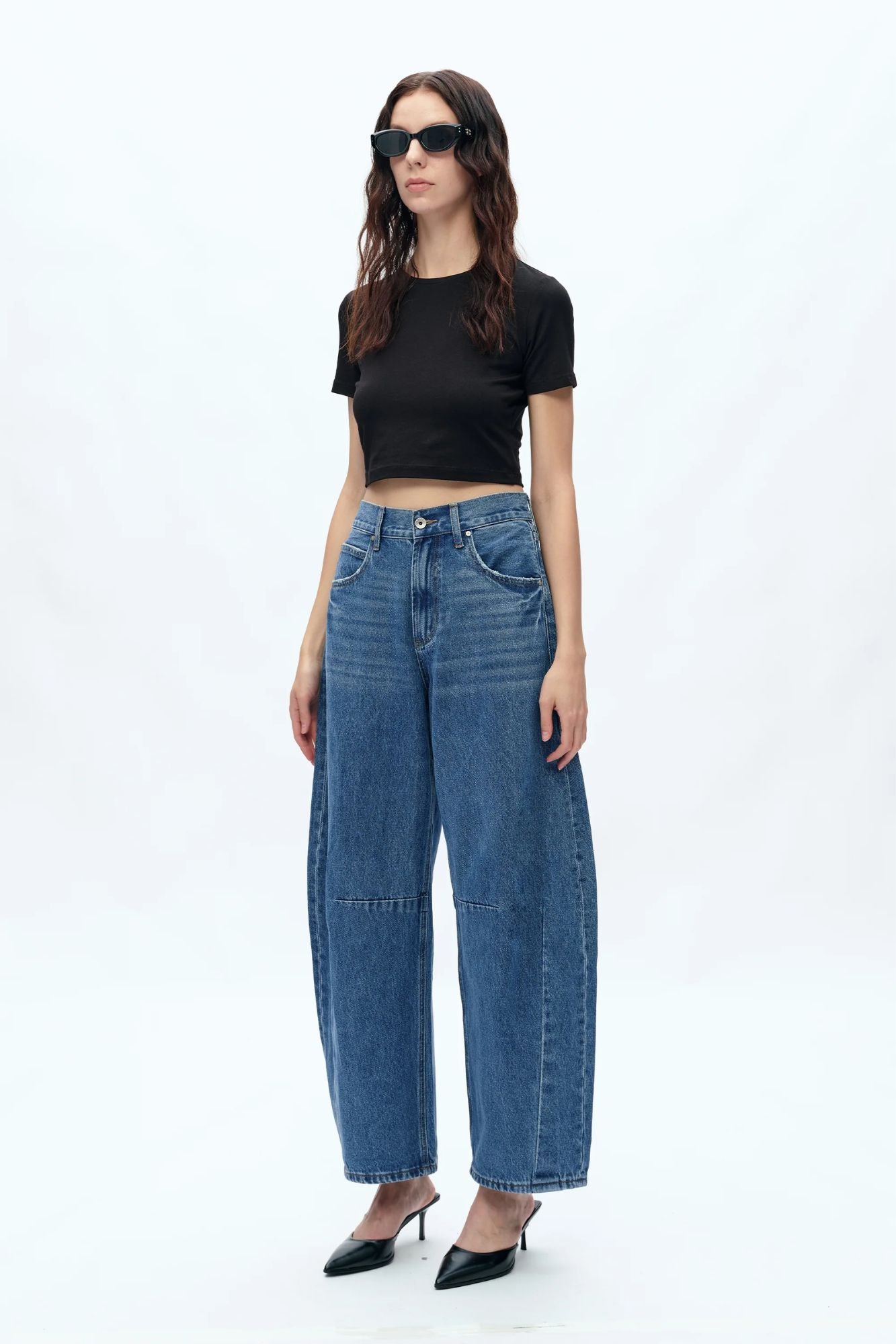 Katia Tailored Barrel Leg Jean