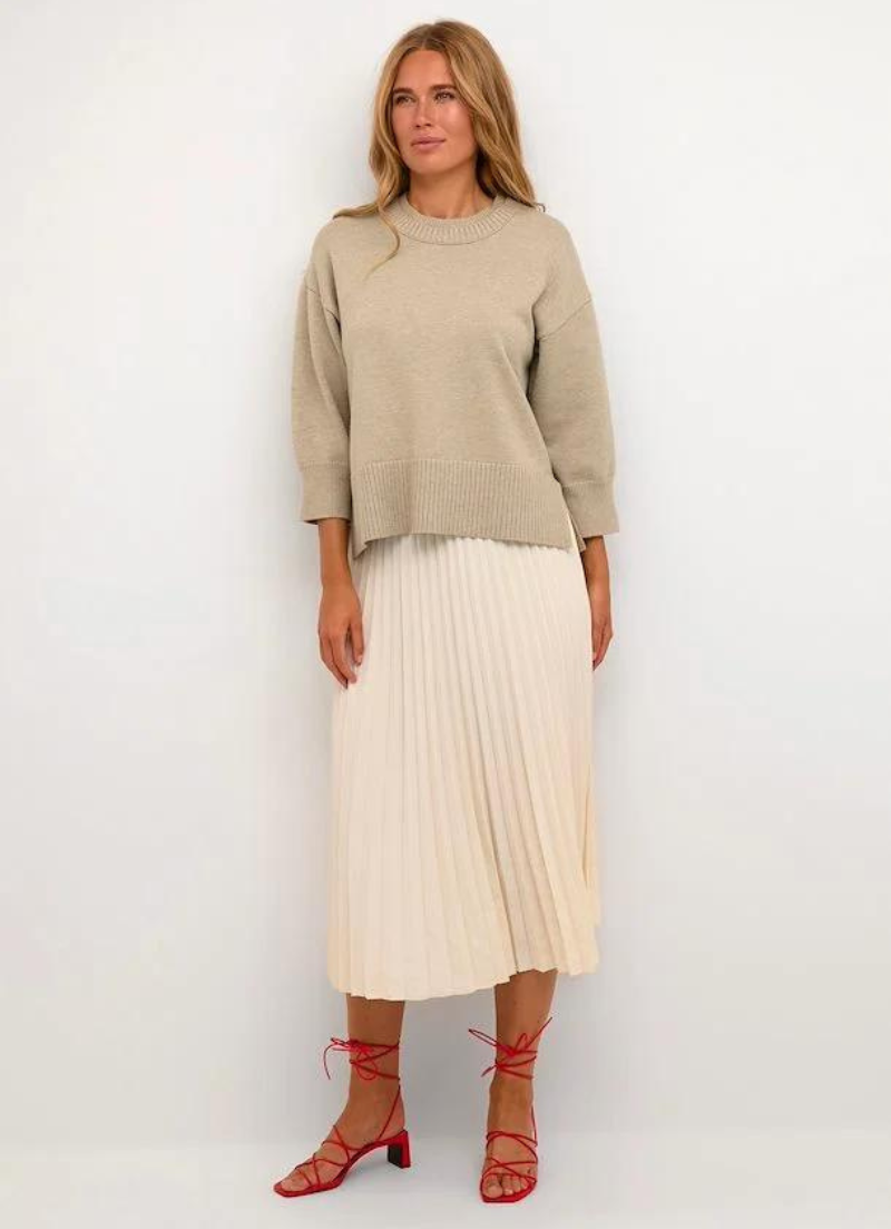 Markle Pullover