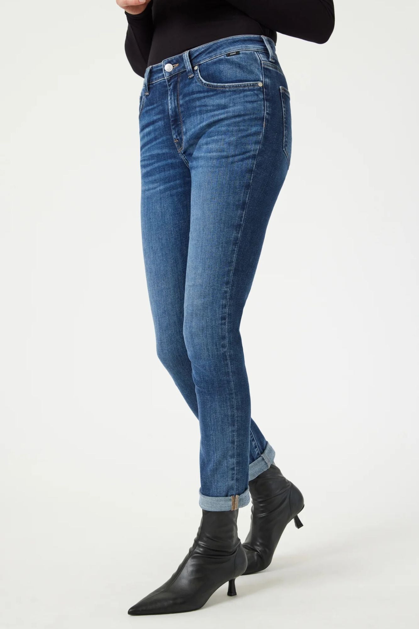 Kathleen Slim Boyfriend | Shaded Feather Blue