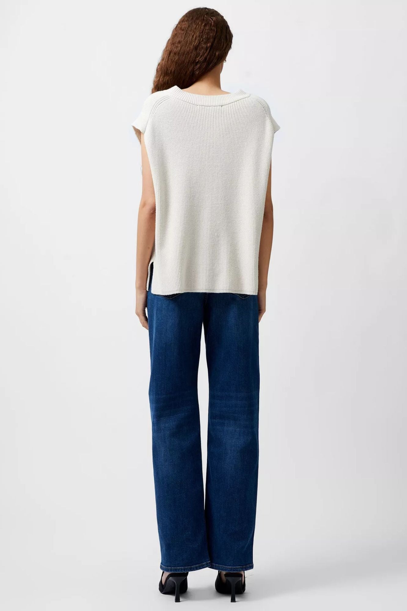 Nariko Rib Vest