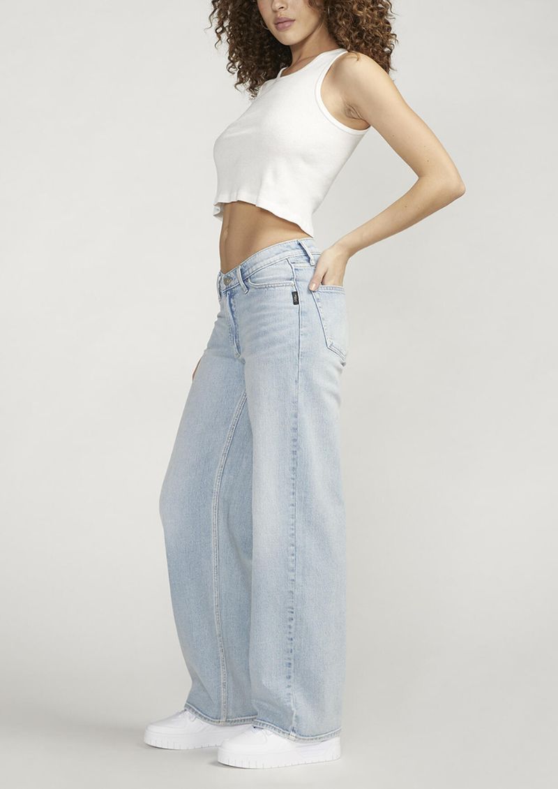 V-Front Wide Leg Mid Rise Jean