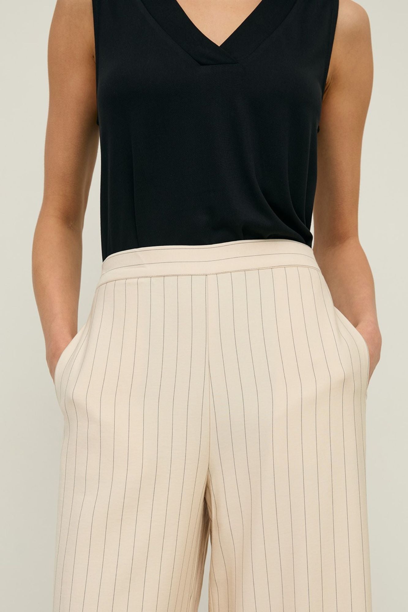 Wide Leg Trouser