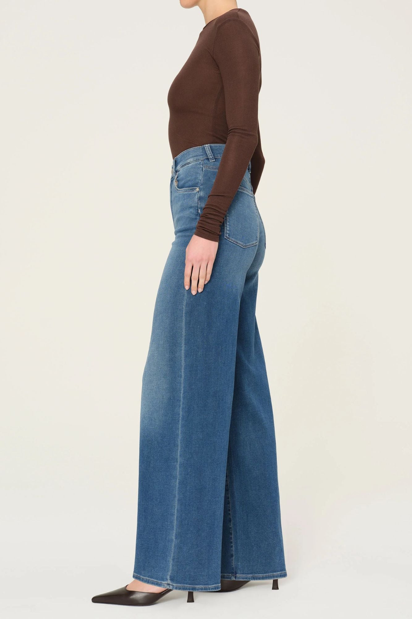 Hepburn Wide Leg  32"